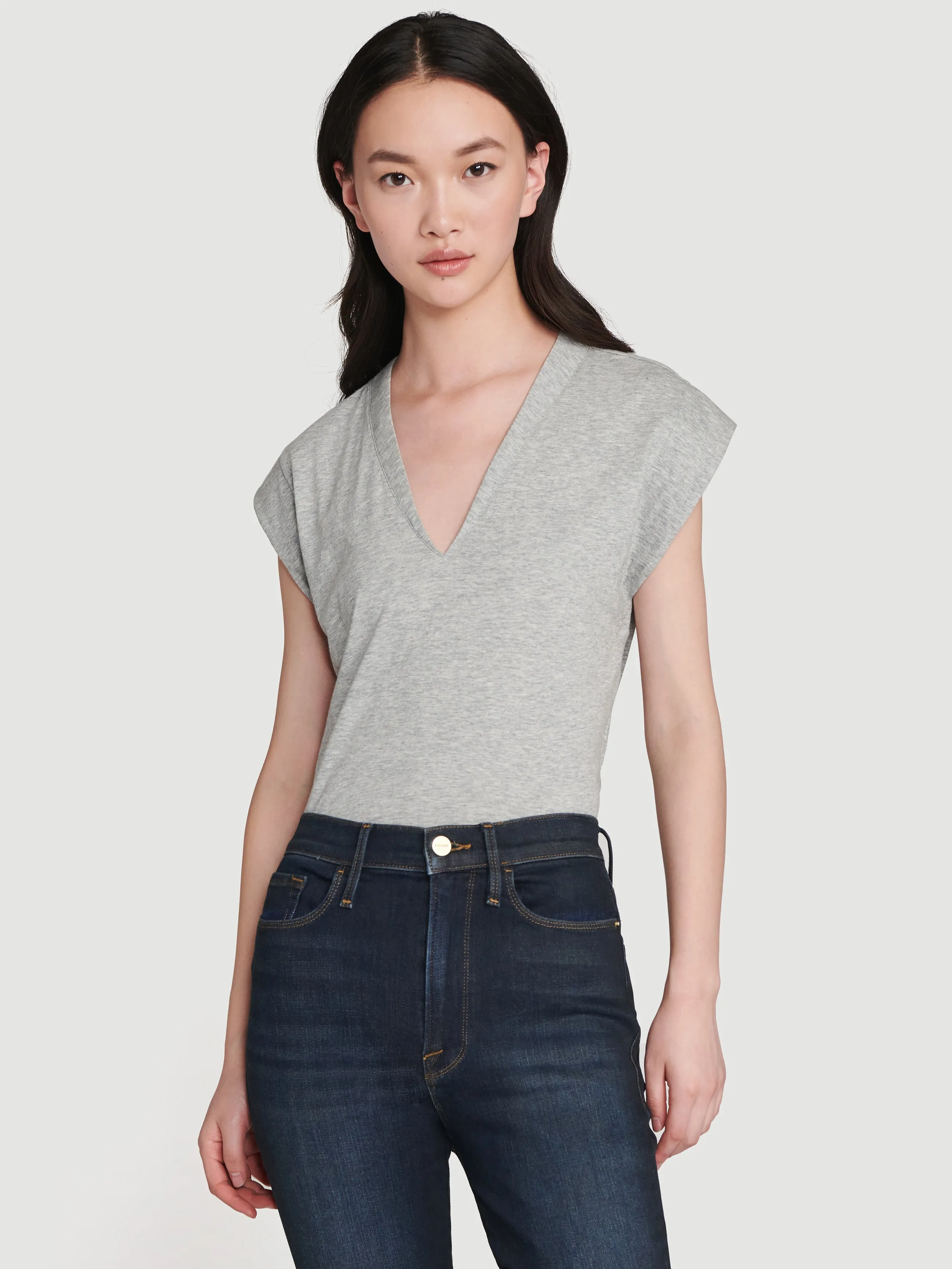 Le High Rise V Neck Tee -- Gris Heather sold by Frame Denim product image thumbnail 4
