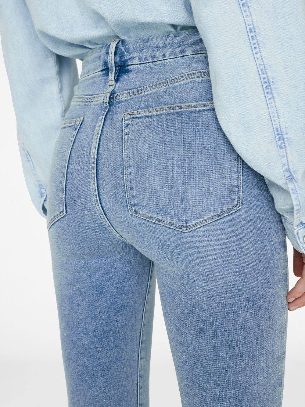 Le Super High Flare -- Jadite sold by Frame Denim product image thumbnail 5