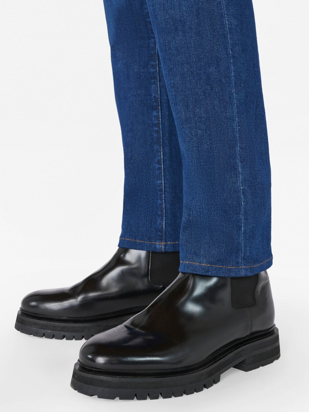 L'Homme Slim Crop -- Indigo Land sold by Frame Denim product image thumbnail 4