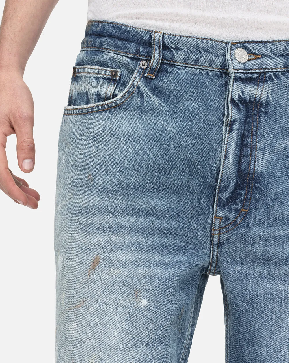 Extra Wide Leg Jean -- Raywood sold by Frame Denim product image thumbnail 5