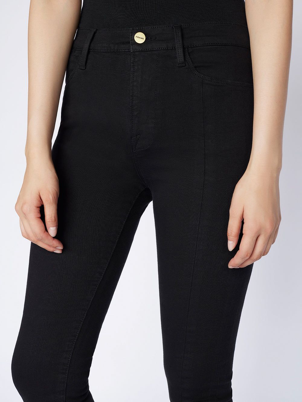 Le High Skinny Front Split -- Film Noir sold by Frame Denim product image thumbnail 4