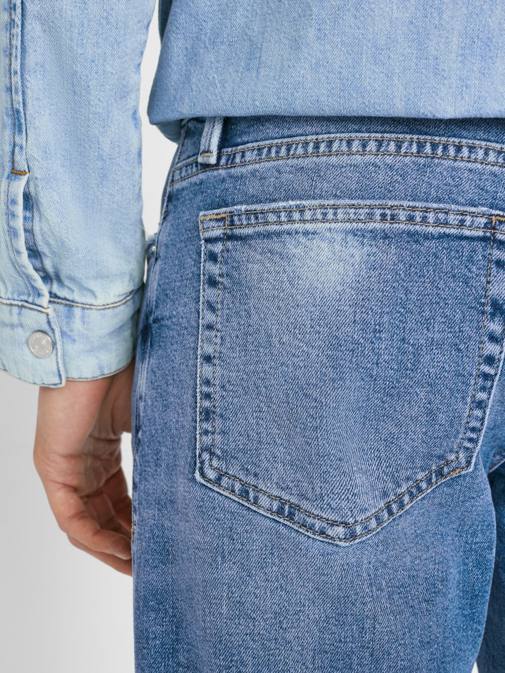 L'Homme Slim -- Shoredale sold by Frame Denim product image thumbnail 5