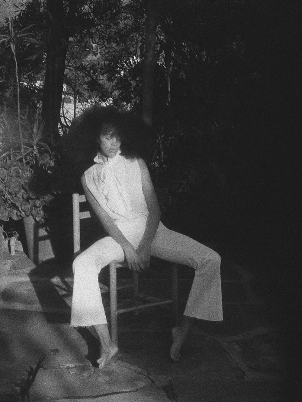 Le Easy Flare -- Blanc sold by Frame Denim product image thumbnail 2