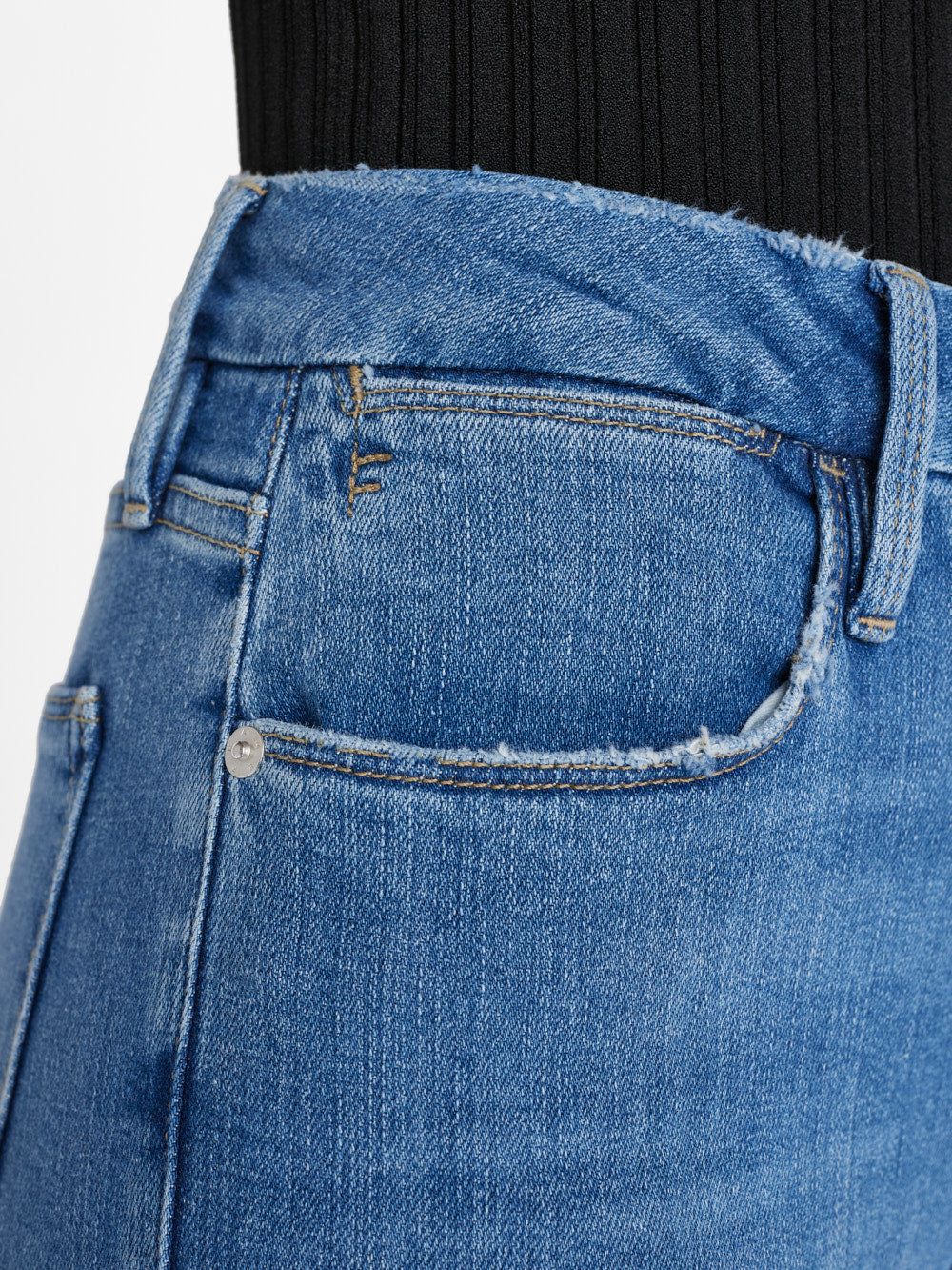 Le Super High Straight Crop -- Drizzle sold by Frame Denim product image thumbnail 4