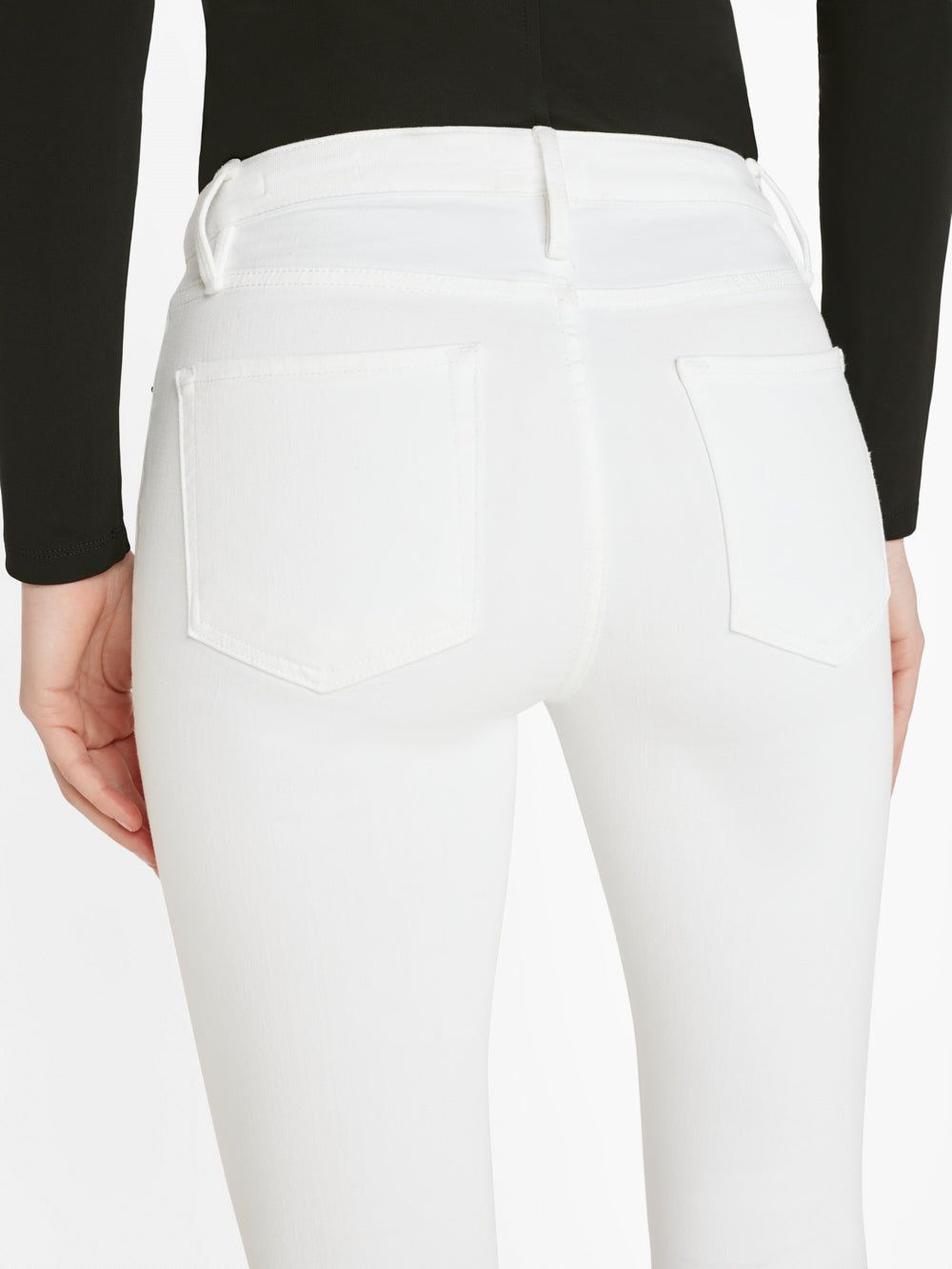 Le Crop Flare Mini Slits -- Blanc sold by Frame Denim product image thumbnail 7