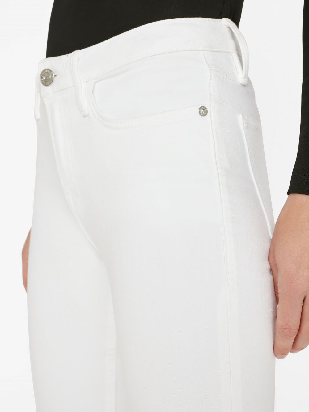 Le Crop Flare Mini Slits -- Blanc sold by Frame Denim product image thumbnail 6