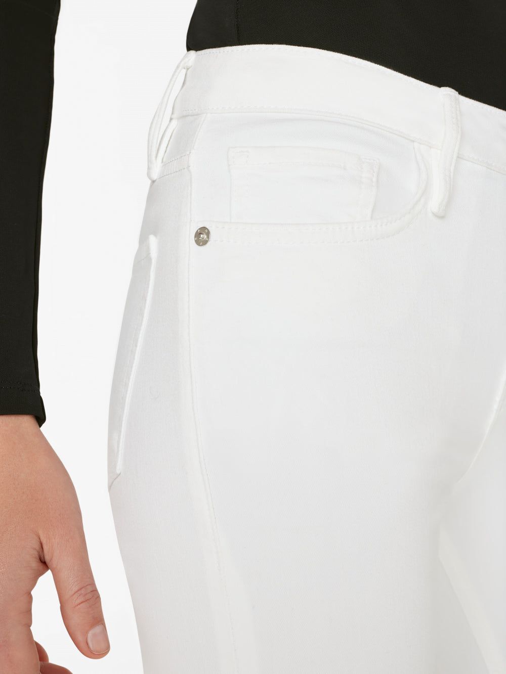 Le Crop Flare Mini Slits -- Blanc sold by Frame Denim product image thumbnail 5