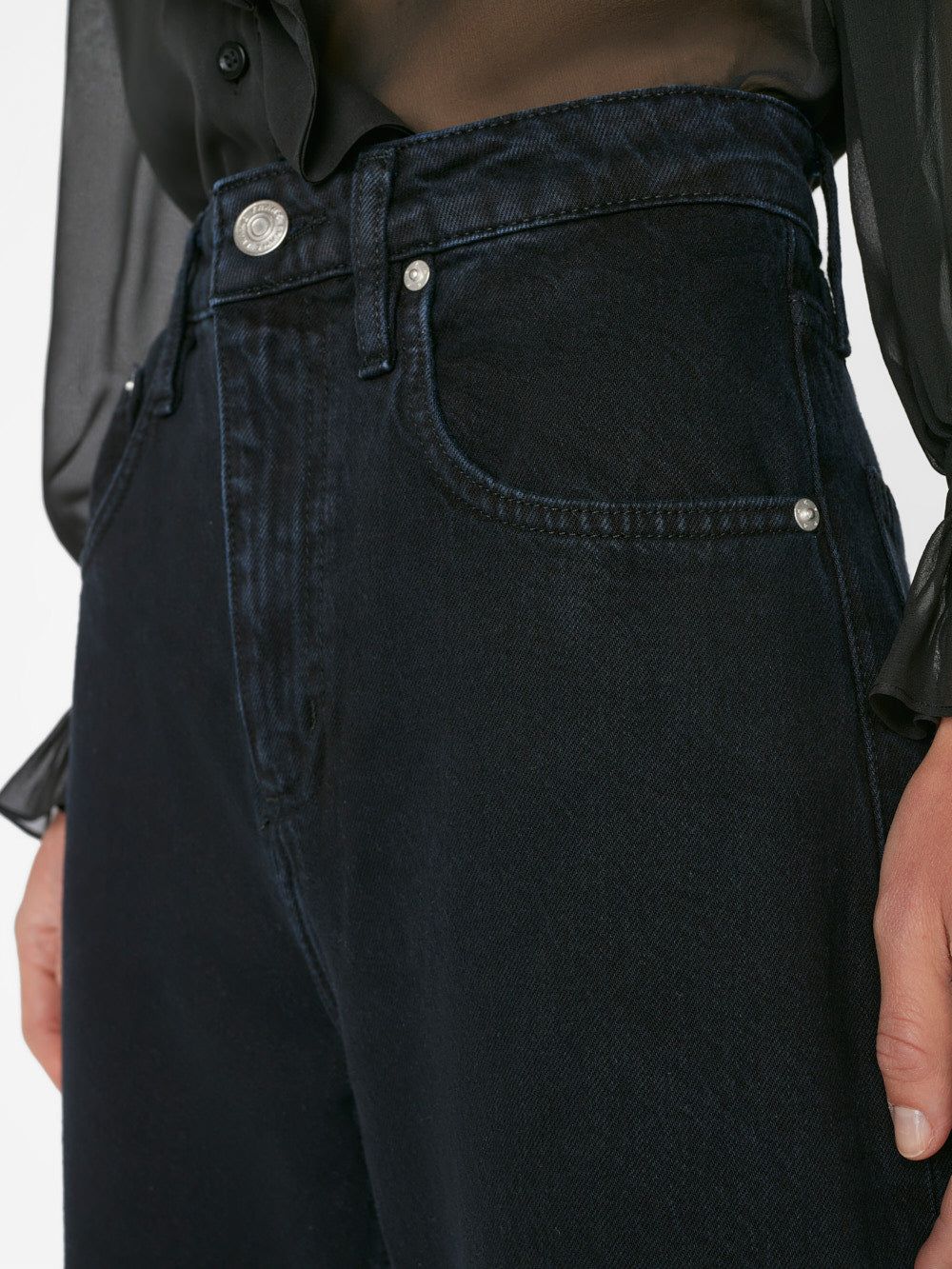 Long Barrel -- Film Noir sold by Frame Denim product image thumbnail 6