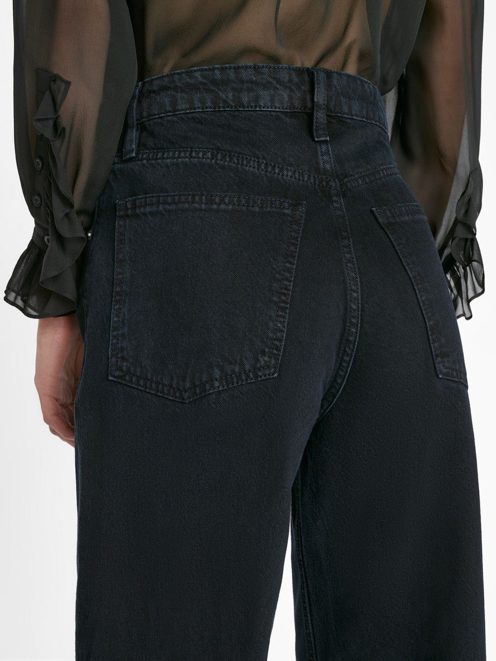 Long Barrel -- Film Noir sold by Frame Denim product image thumbnail 4