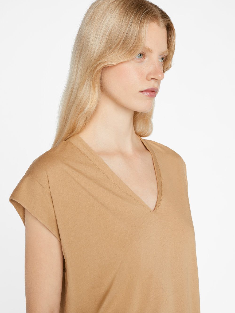 Le Mid Rise V-Neck Tee -- Light Camel sold by Frame Denim product image thumbnail 2