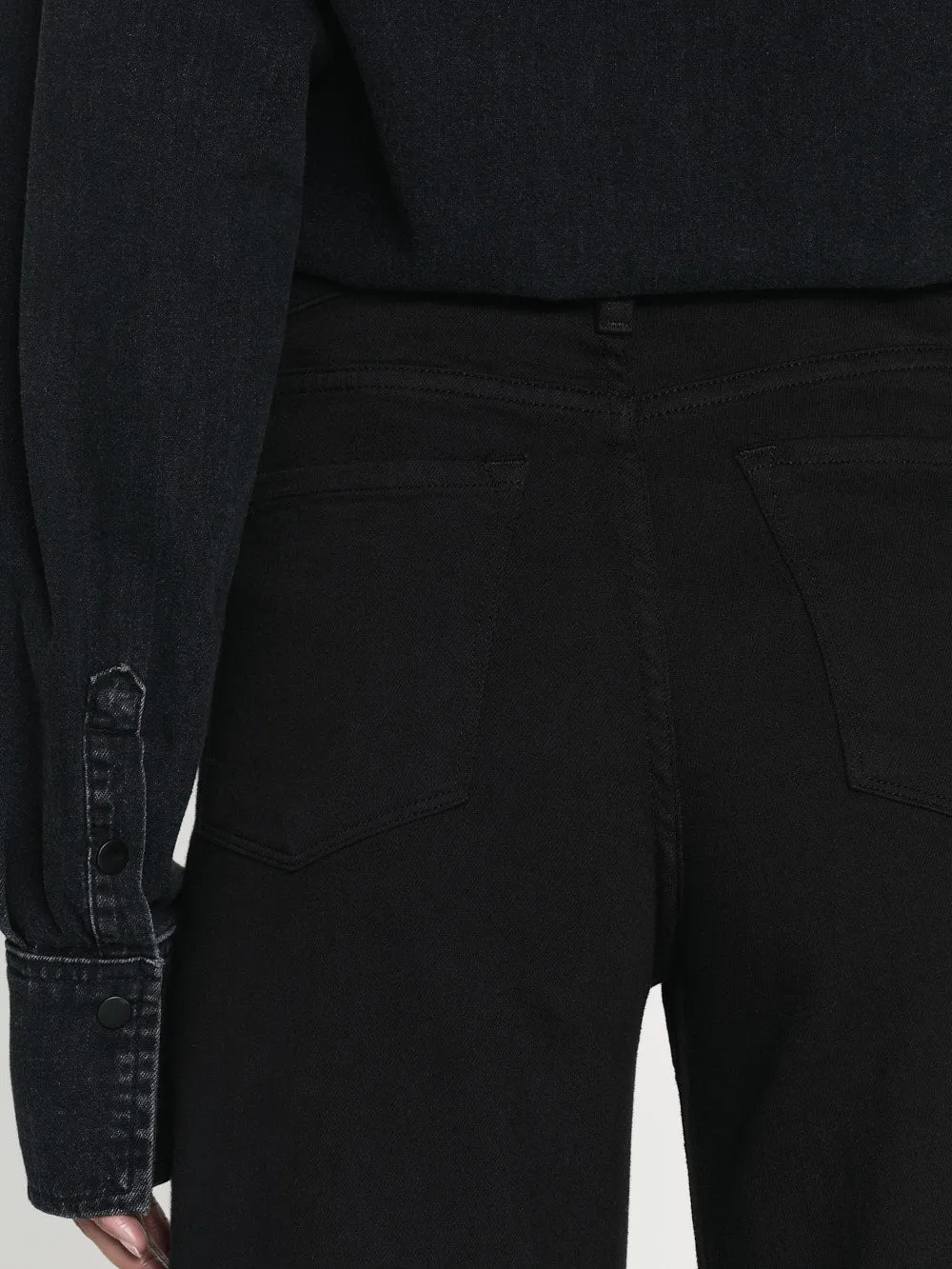 Le Palazzo -- Film Noir sold by Frame Denim product image thumbnail 3