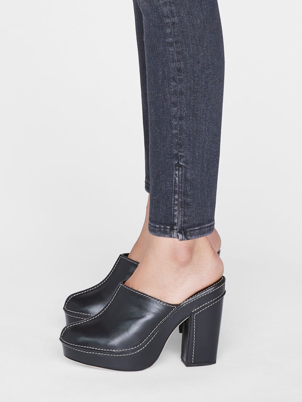 Le Super High Straight Slit -- Murphy sold by Frame Denim product image thumbnail 5