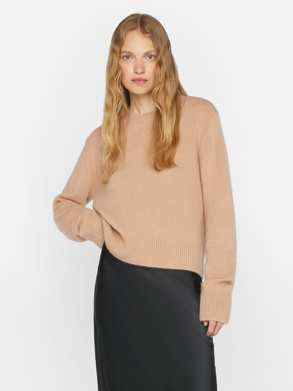 Cashmere Clean Crew -- Blush sold by Frame Denim product image thumbnail 2