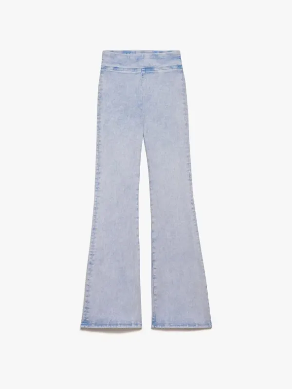 The Jetset Flare -- Adore sold by Frame Denim
