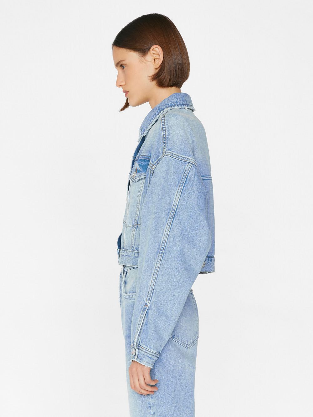Le Cropped Oversized Jacket -- Open Air sold by Frame Denim product image thumbnail 7