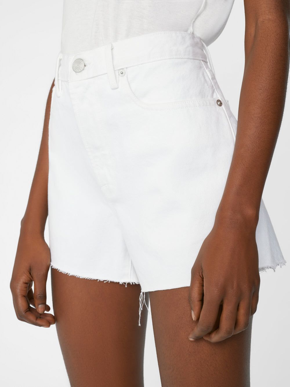 Le Brigette Short -- Blanc sold by Frame Denim product image thumbnail 4