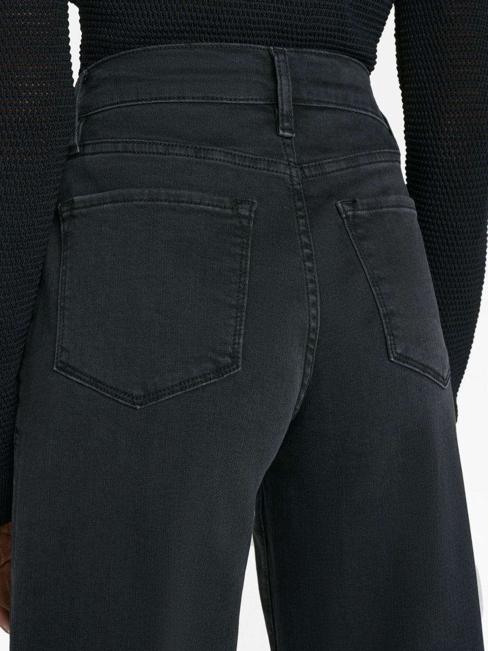 Le Palazzo -- Kerry sold by Frame Denim product image thumbnail 4