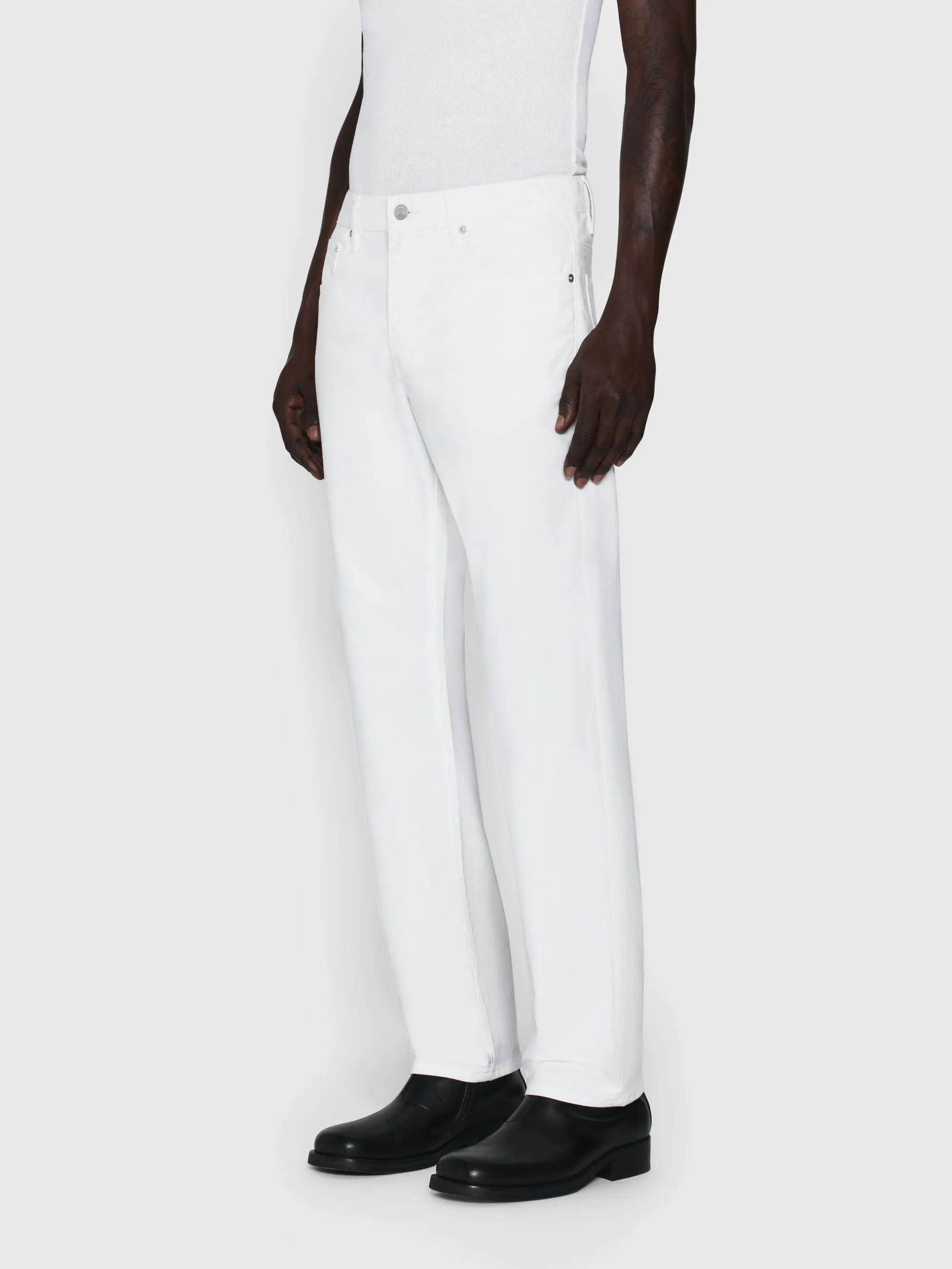 The Straight Jean -- Off White sold by Frame Denim product image thumbnail 4