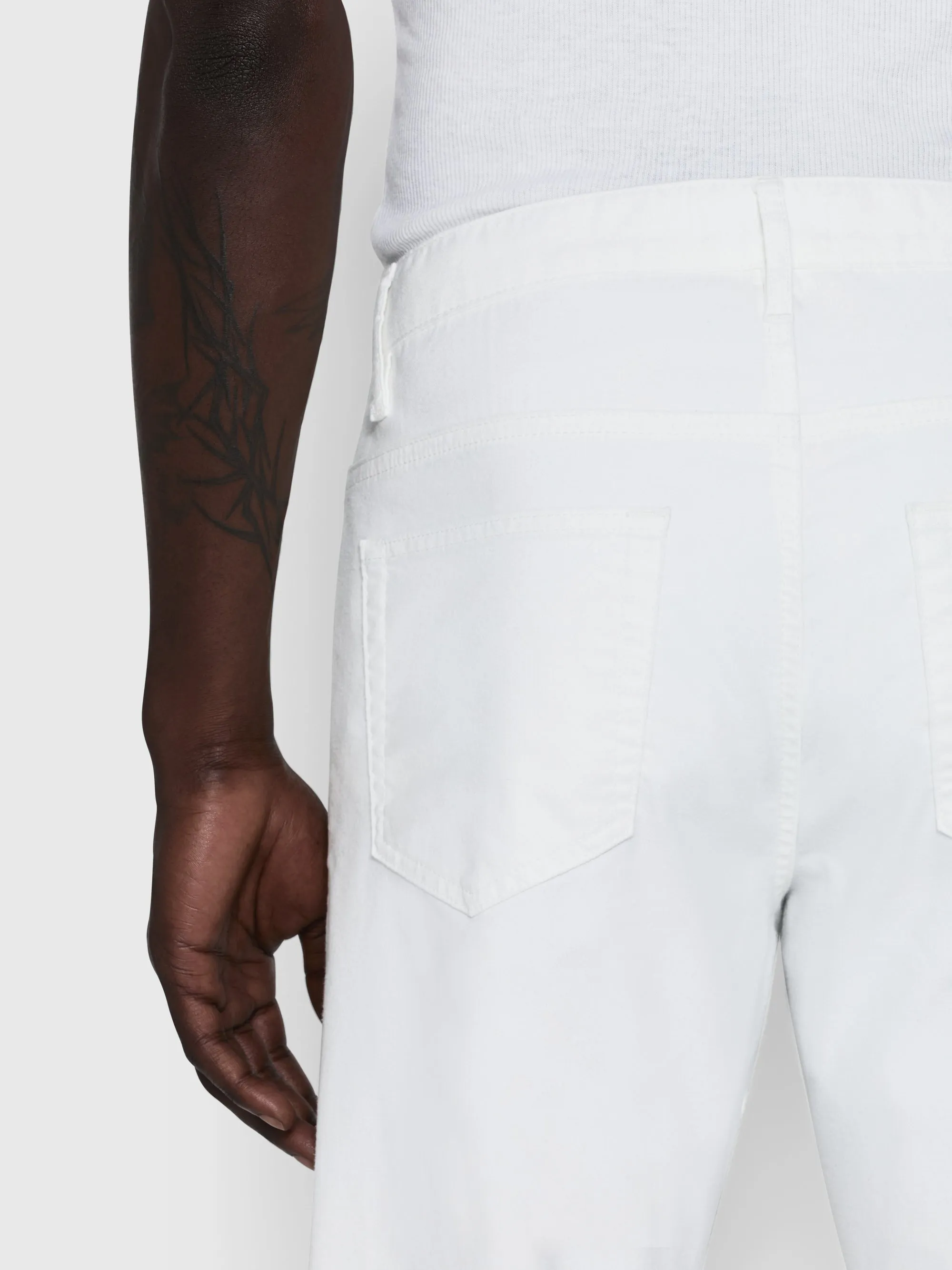 The Straight Jean -- Off White sold by Frame Denim product image thumbnail 3