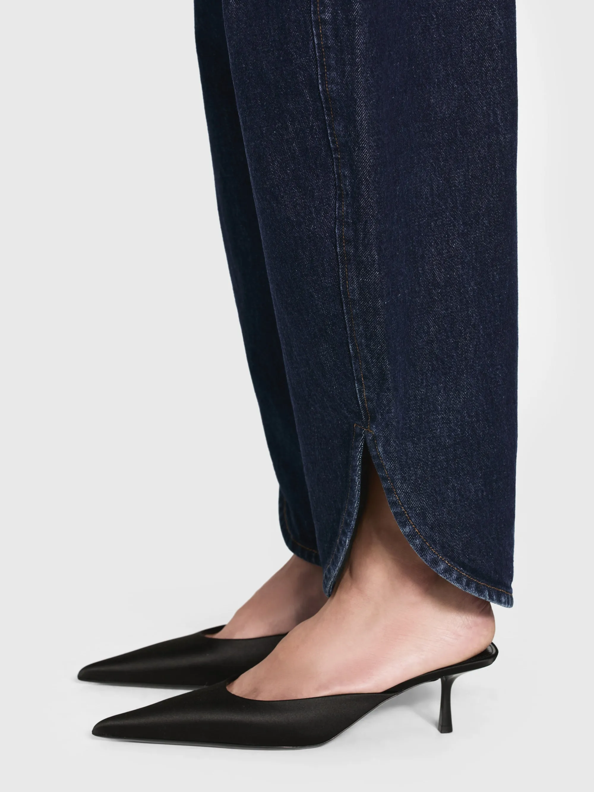 The Atelier Boomerang -- Blueprint sold by Frame Denim product image thumbnail 5