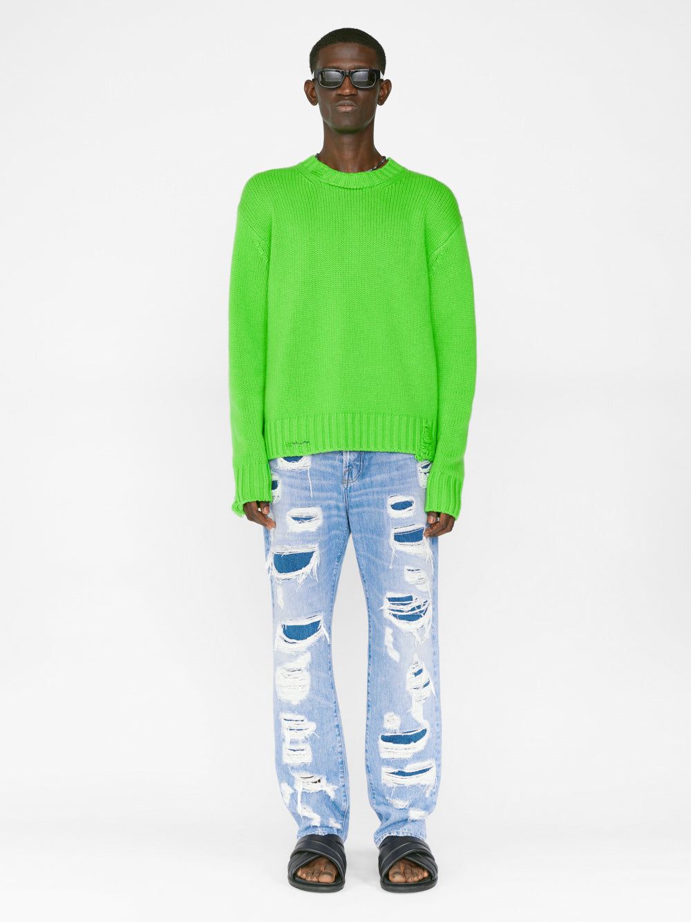 Relaxed Straight -- Gate Destruct sold by Frame Denim product image thumbnail 2