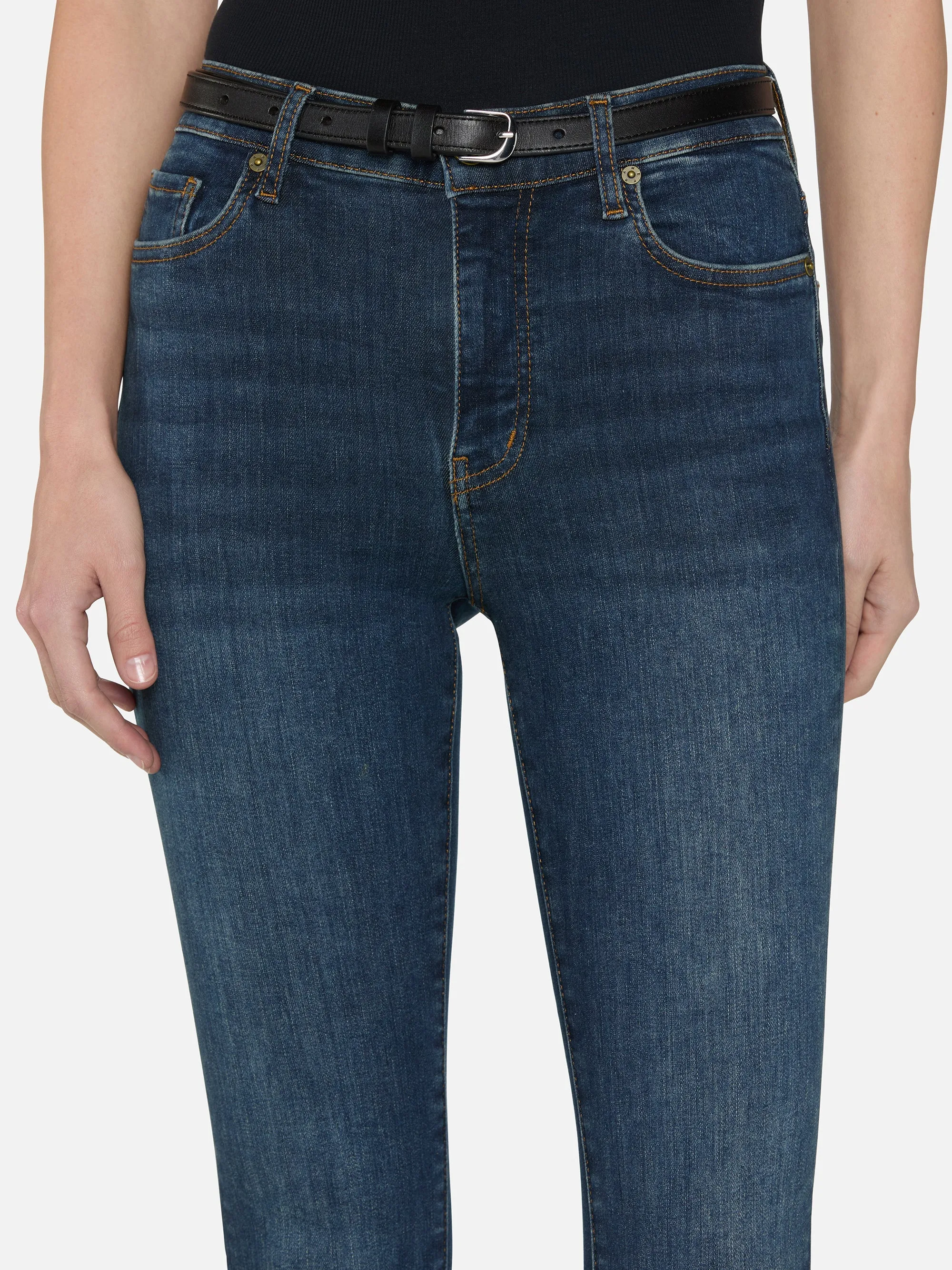 The Alix -- Flaunt sold by Frame Denim product image thumbnail 4