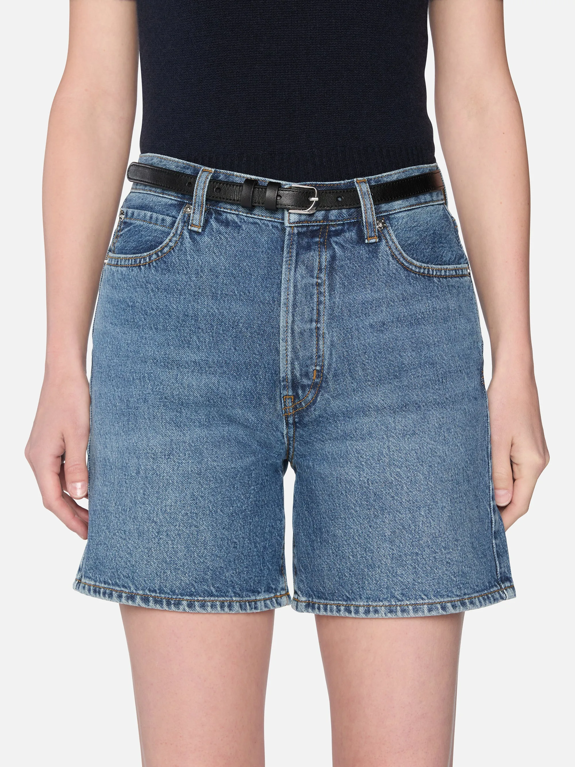 The Timeless Short -- September sold by Frame Denim product image thumbnail 3