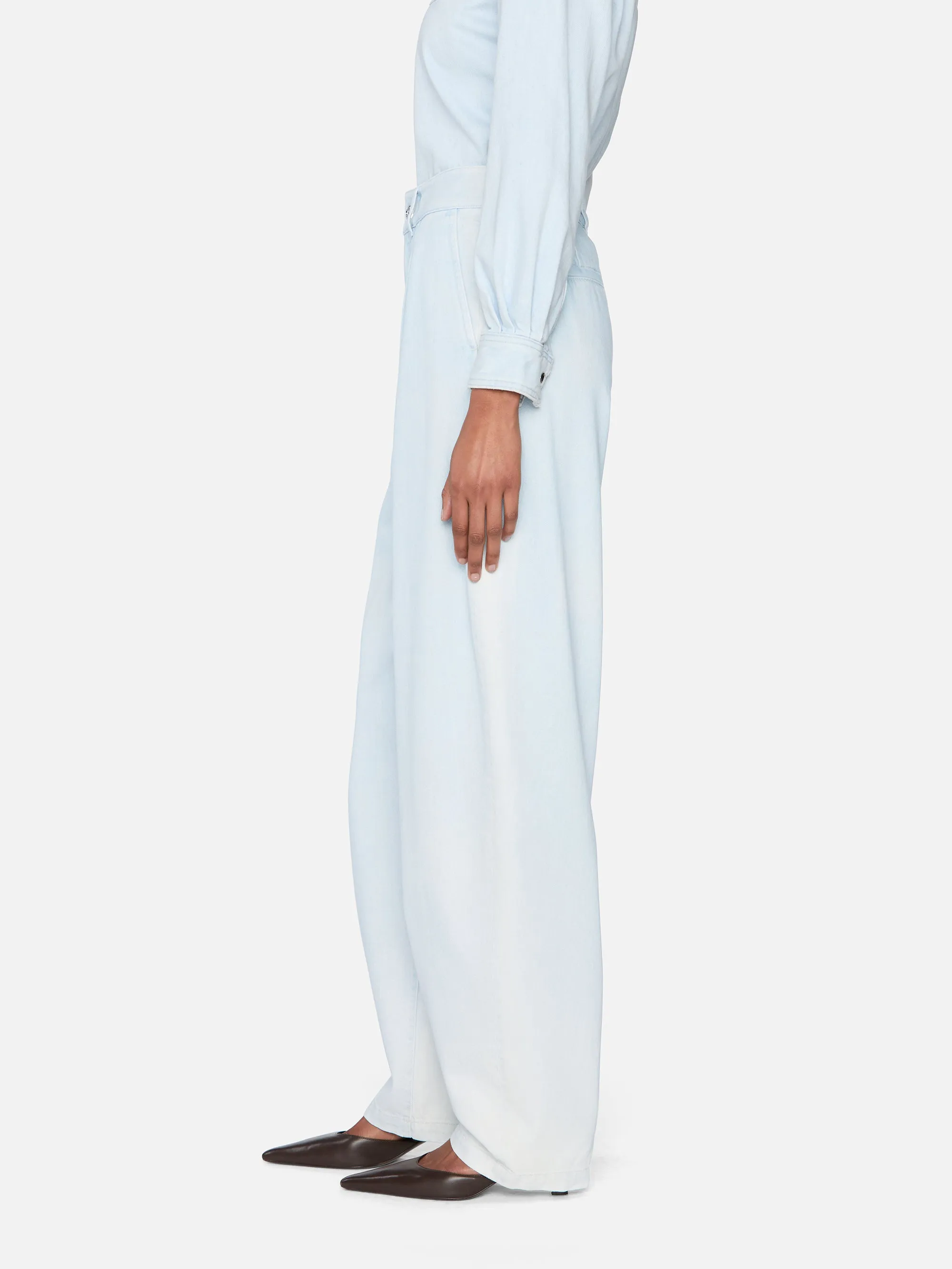 The Tapered Trouser -- Misty sold by Frame Denim product image thumbnail 5