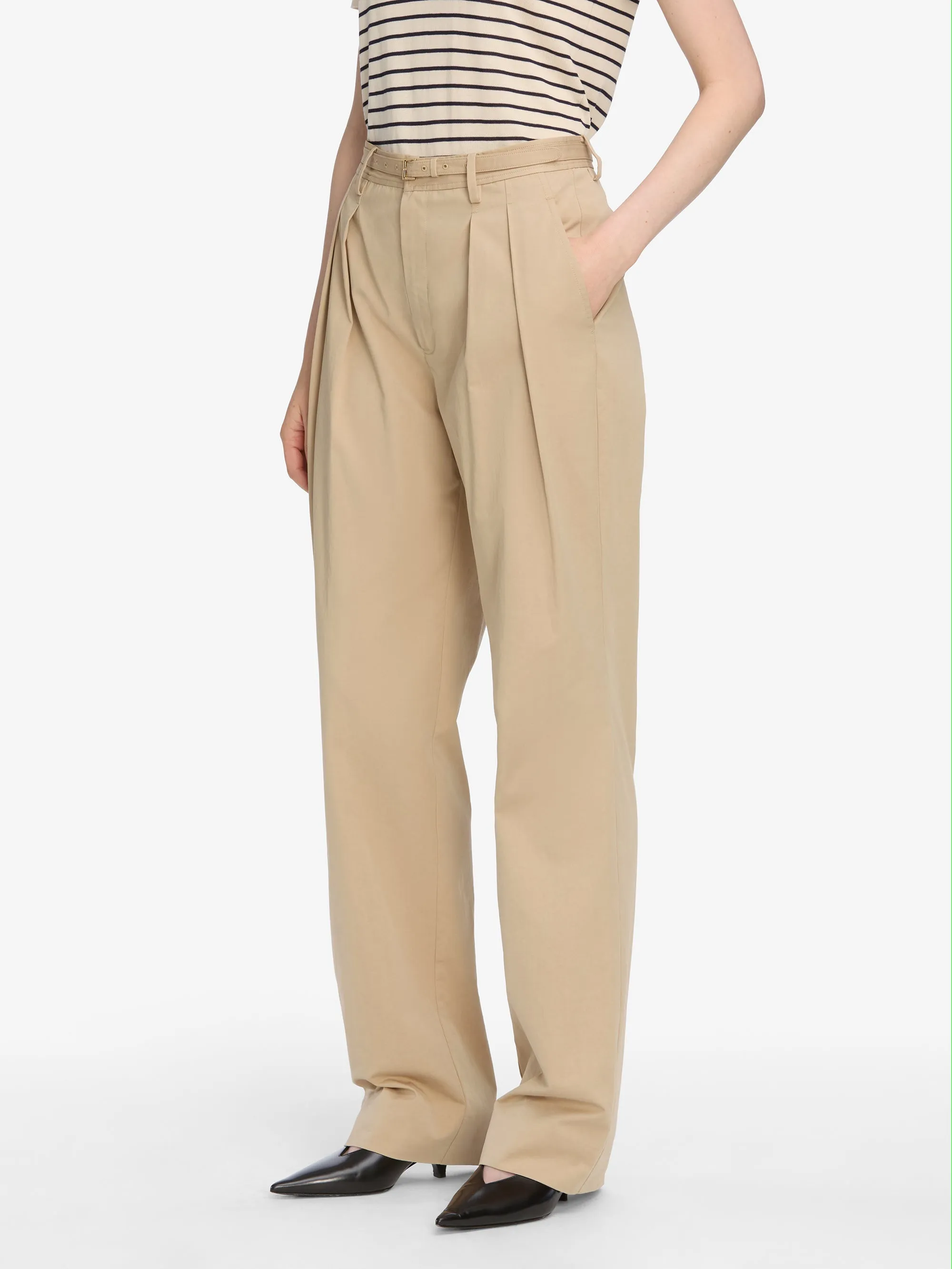 The Pleated Stilt Trouser -- Light Khaki sold by Frame Denim product image thumbnail 5
