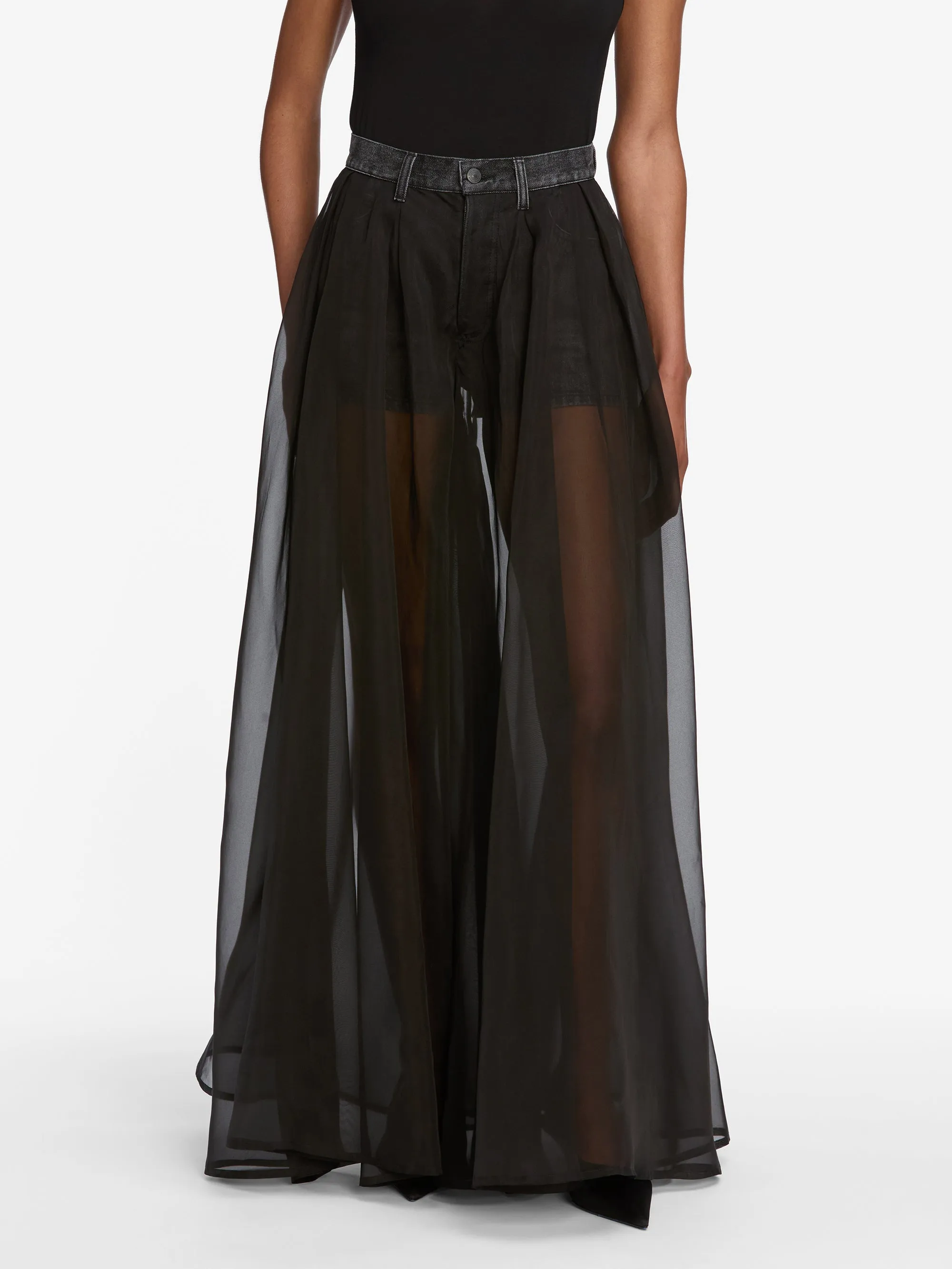 The Atelier Sway Jean -- Dim sold by Frame Denim product image thumbnail 3