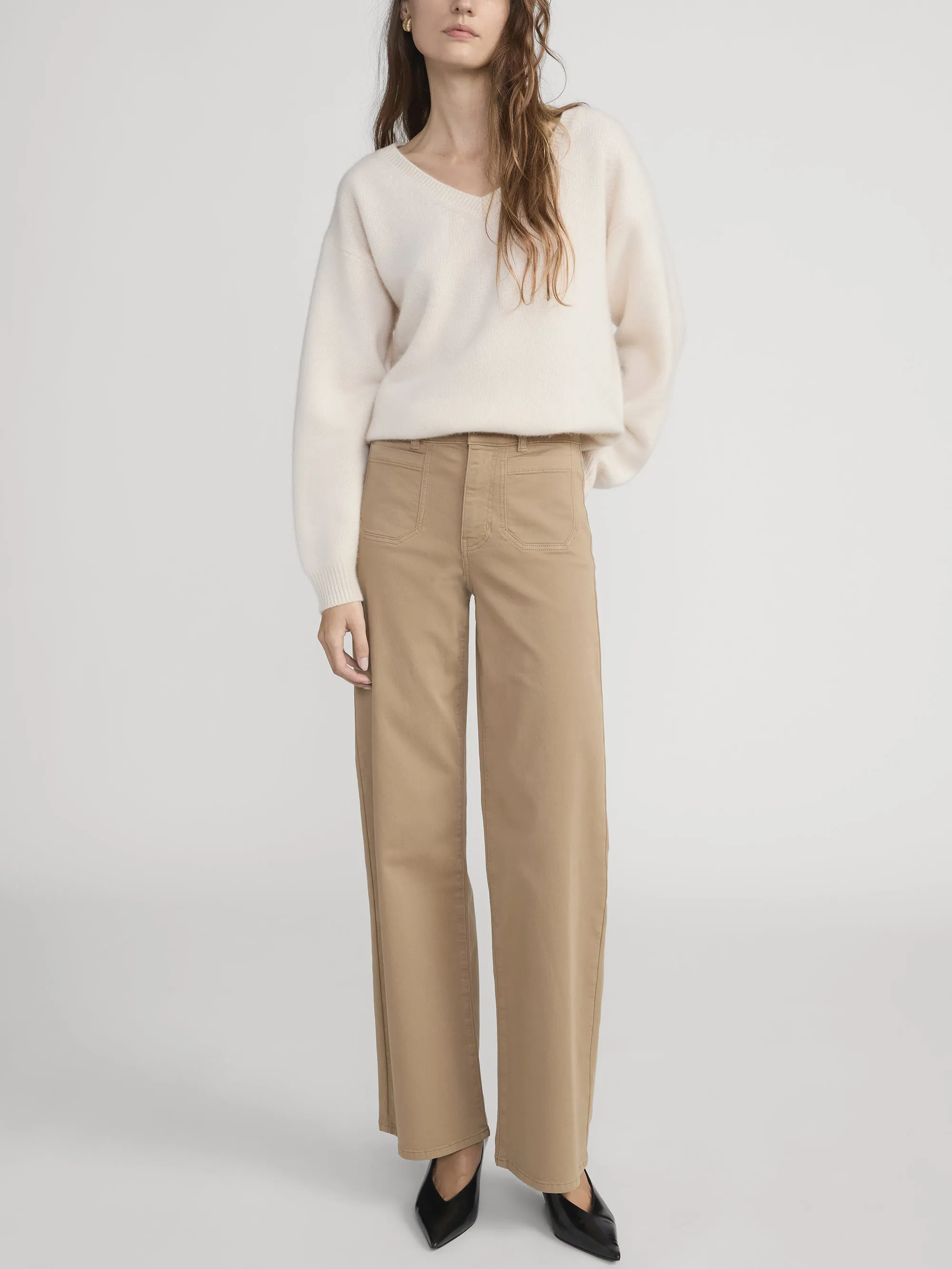 Le Slim Palazzo Modernist Pocket -- Khaki sold by Frame Denim product image thumbnail 2