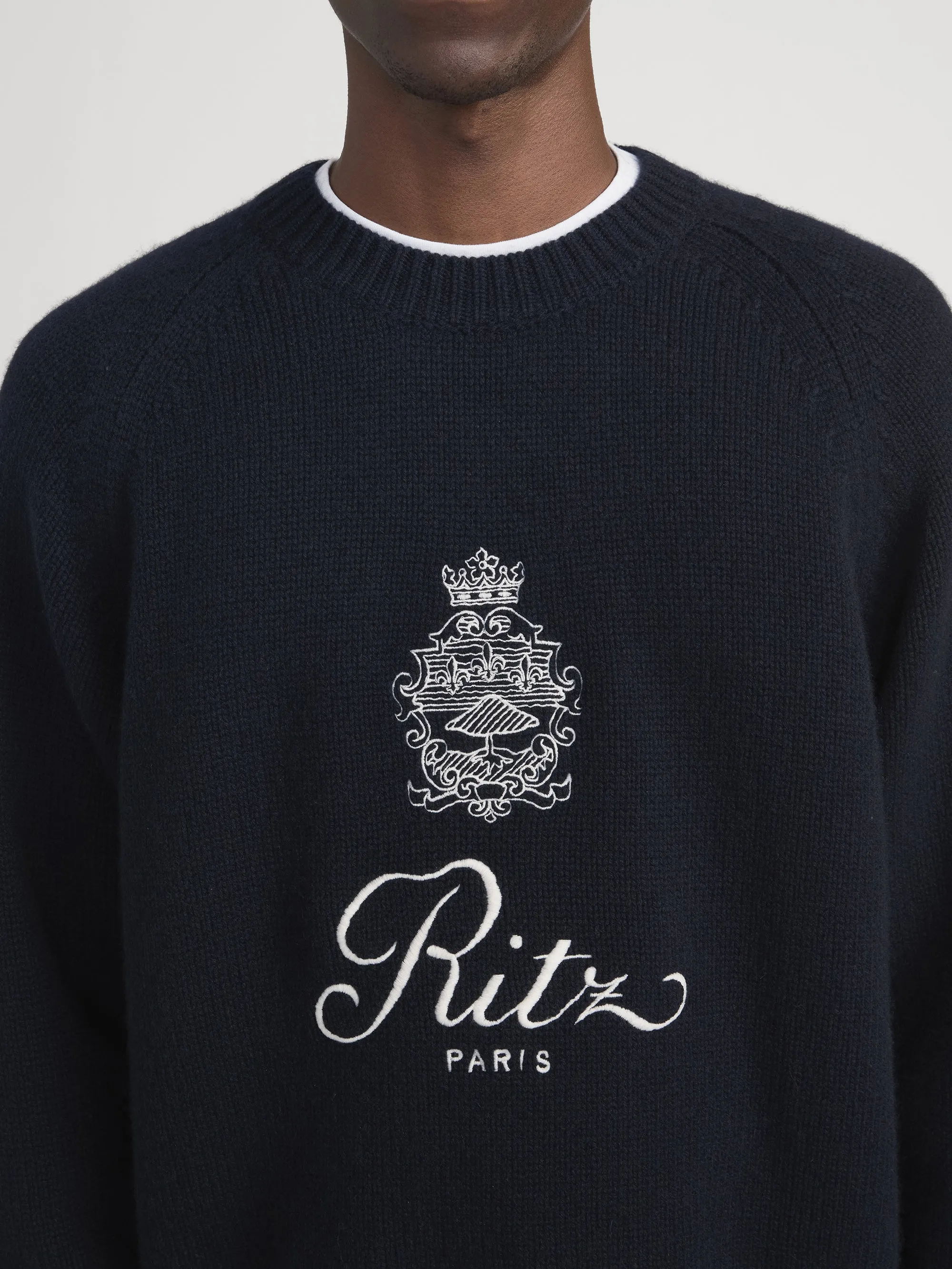 Ritz Unisex Cashmere Sweater -- Navy sold by Frame Denim product image thumbnail 4