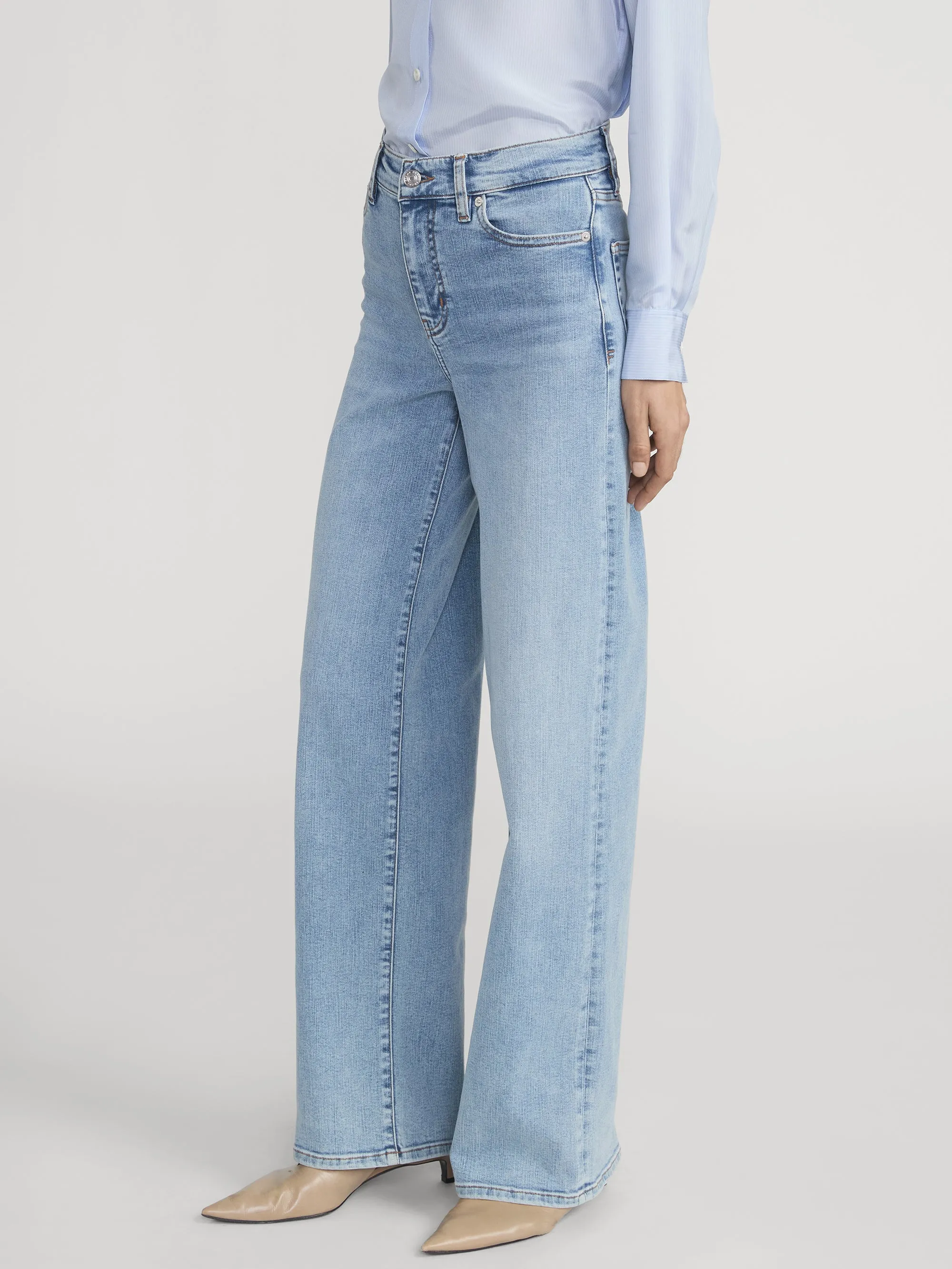 Le Slim Palazzo -- Ripple sold by Frame Denim product image thumbnail 5