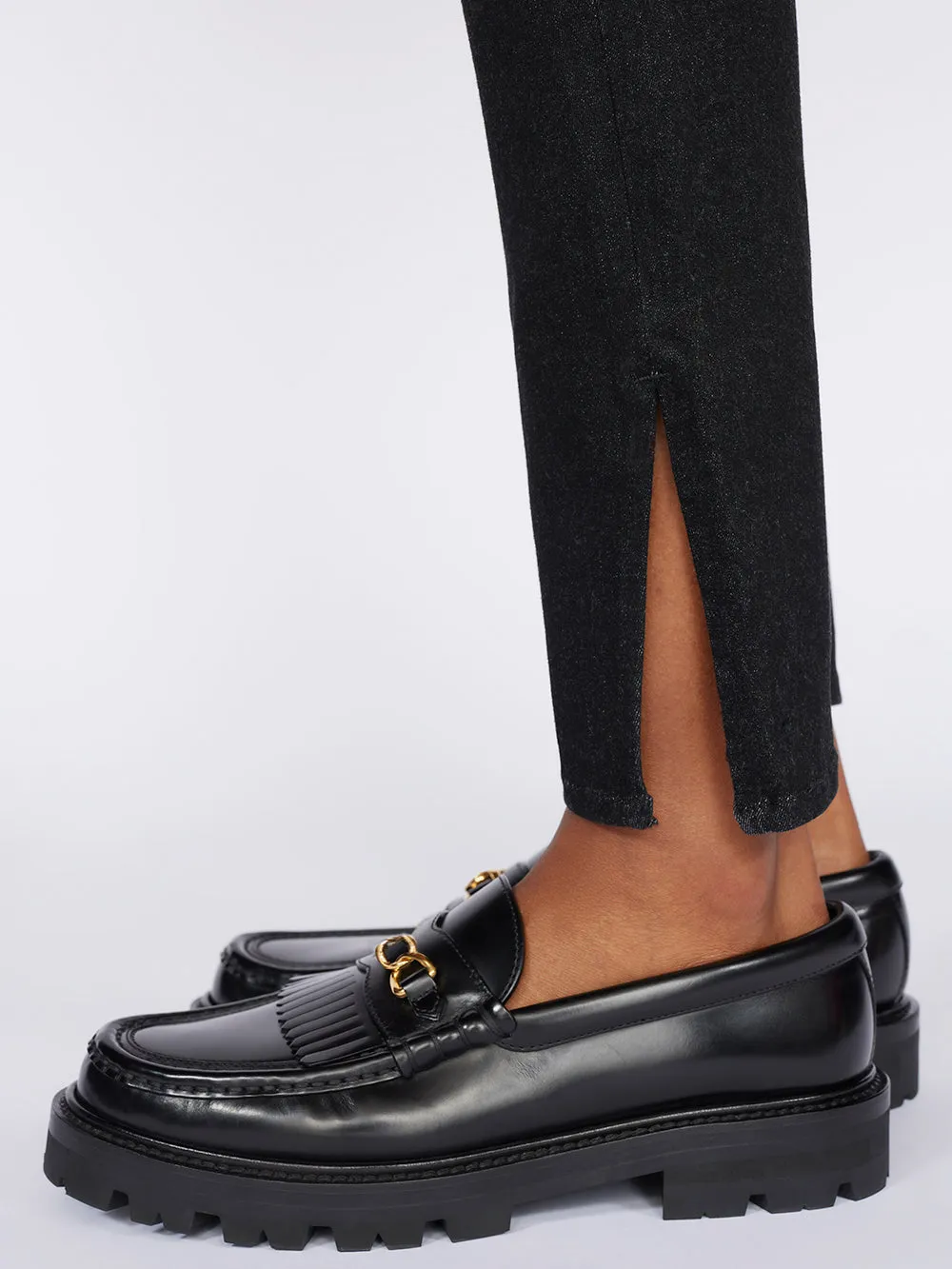 Le Shape High Skinny -- Corvo Slit sold by Frame Denim product image thumbnail 4