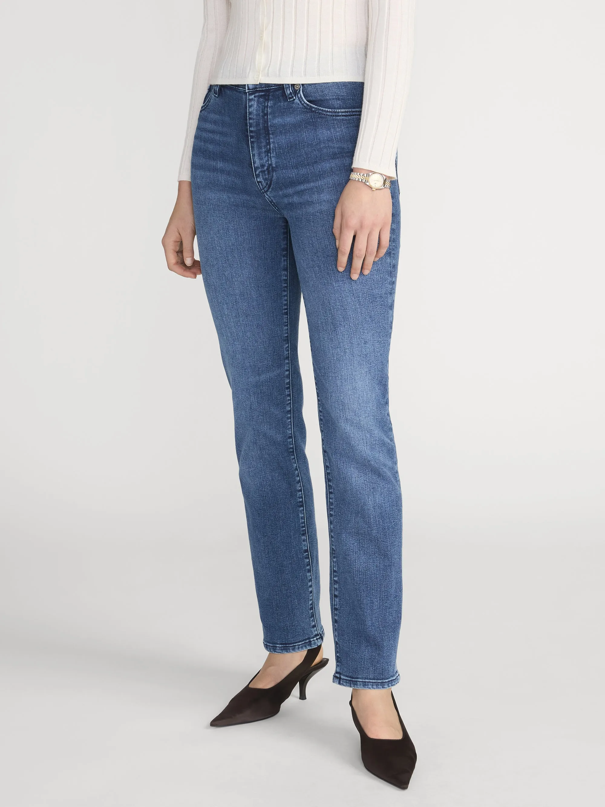 Le Sleek Straight -- Ease sold by Frame Denim product image thumbnail 4