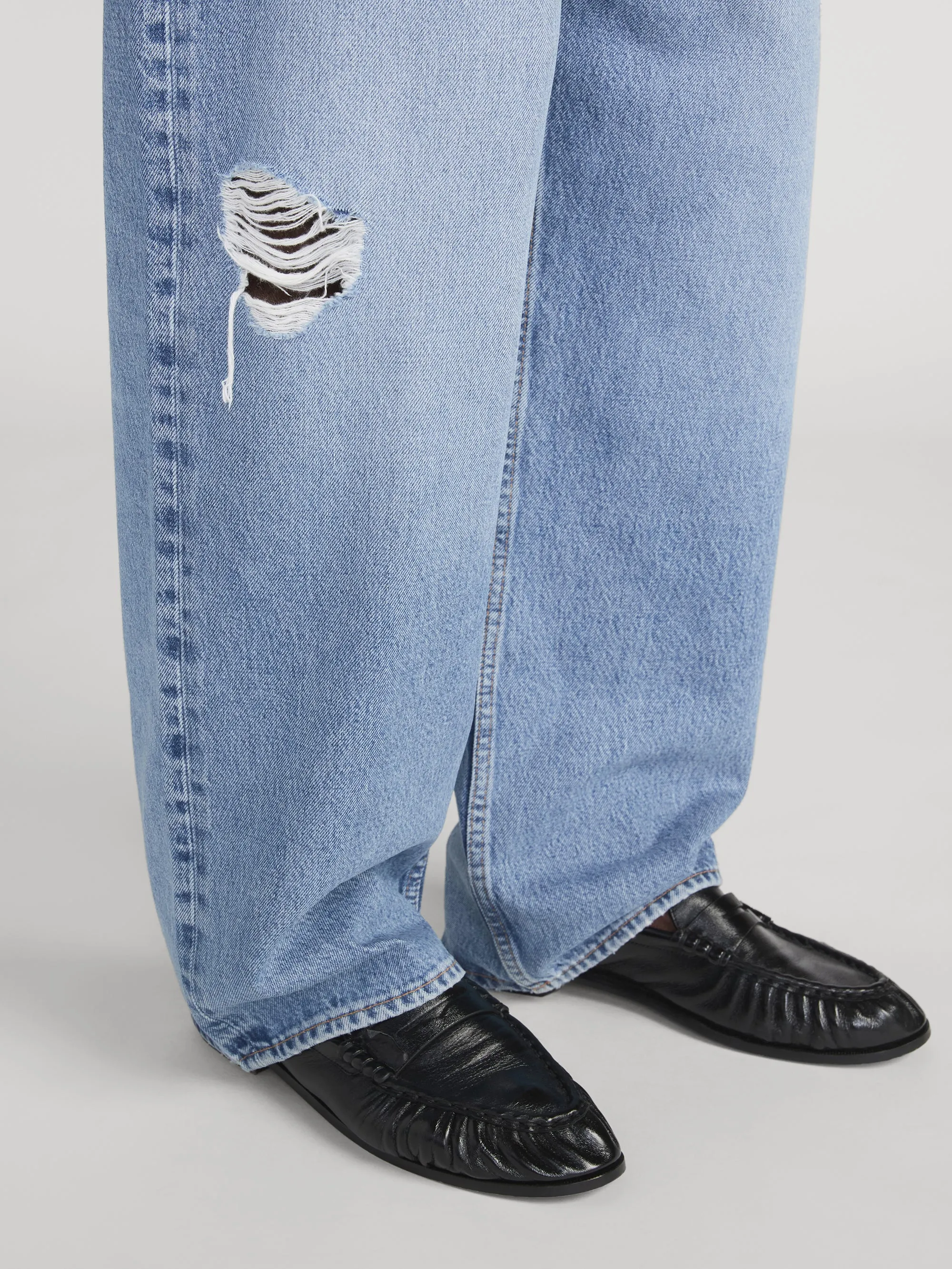 Baggy Jean -- Aeris Grind sold by Frame Denim product image thumbnail 5