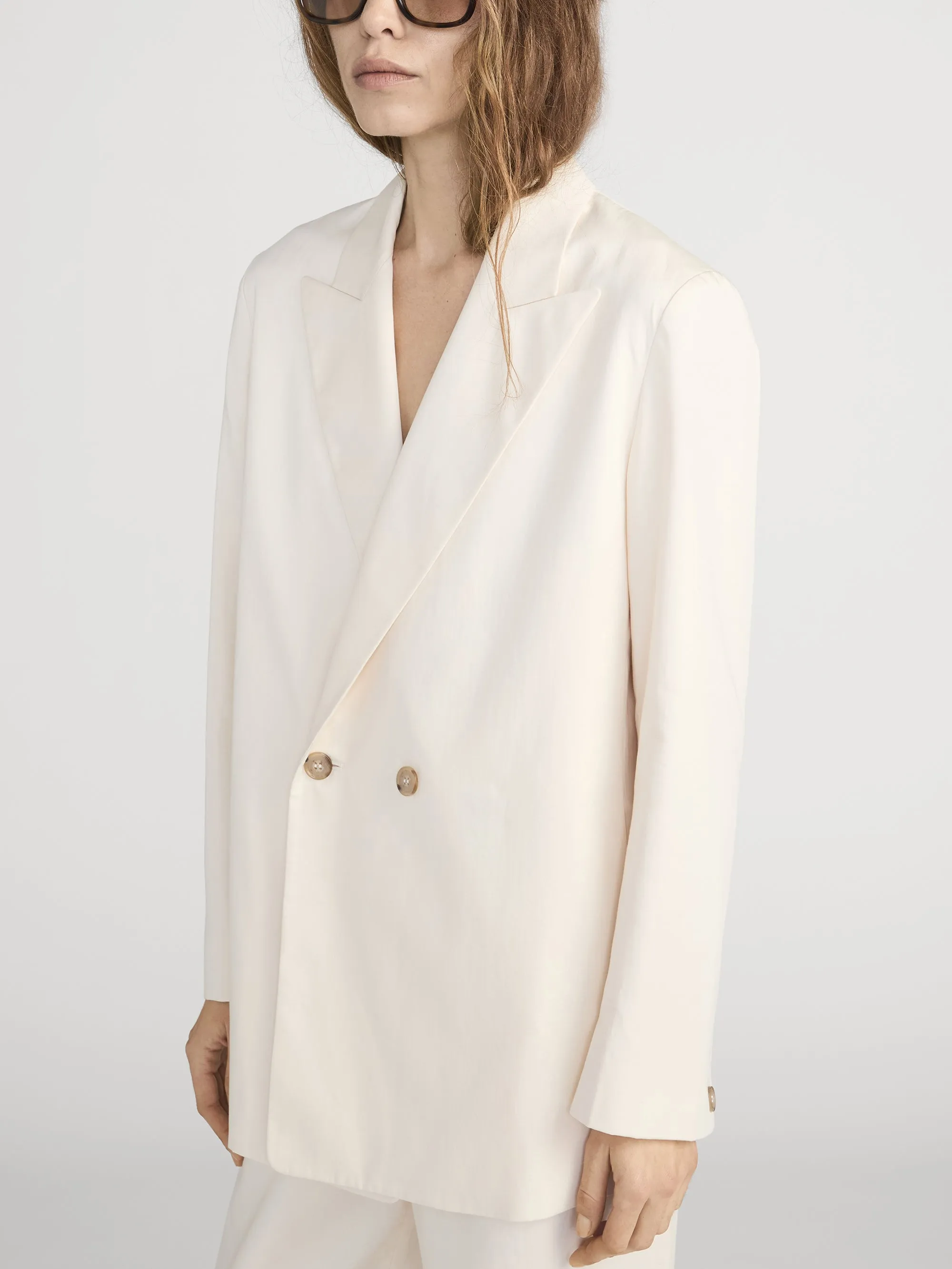 The Lounge Blazer -- Ecru sold by Frame Denim product image thumbnail 4