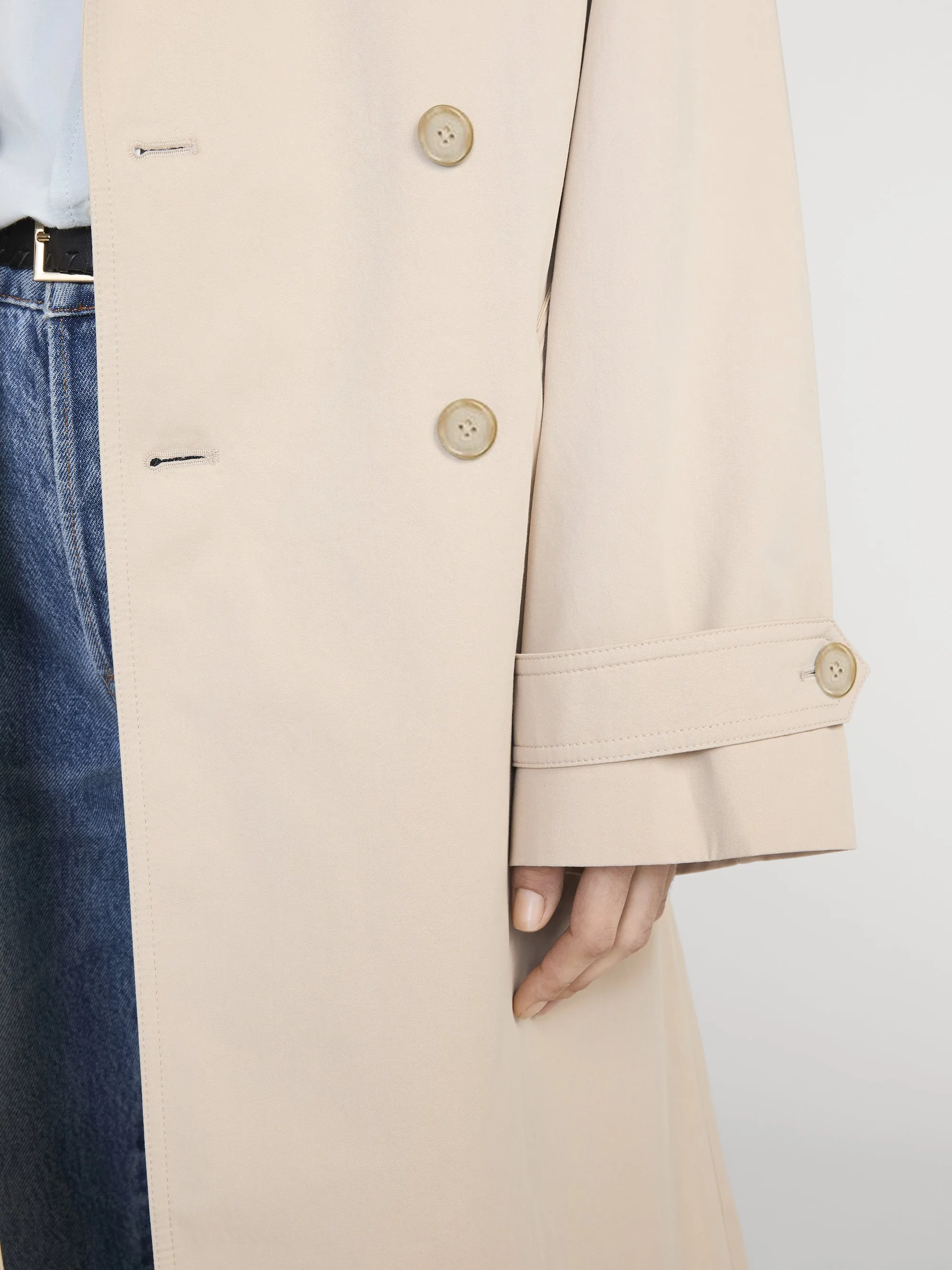 The Long Uniform Trench -- Oat sold by Frame Denim product image thumbnail 4