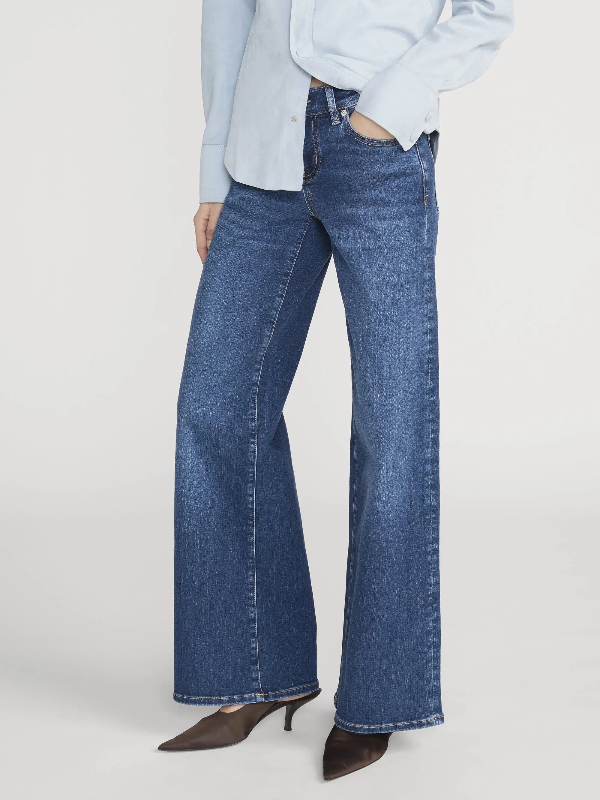 Low Rise Le Slim Palazzo -- Femma sold by Frame Denim product image thumbnail 4
