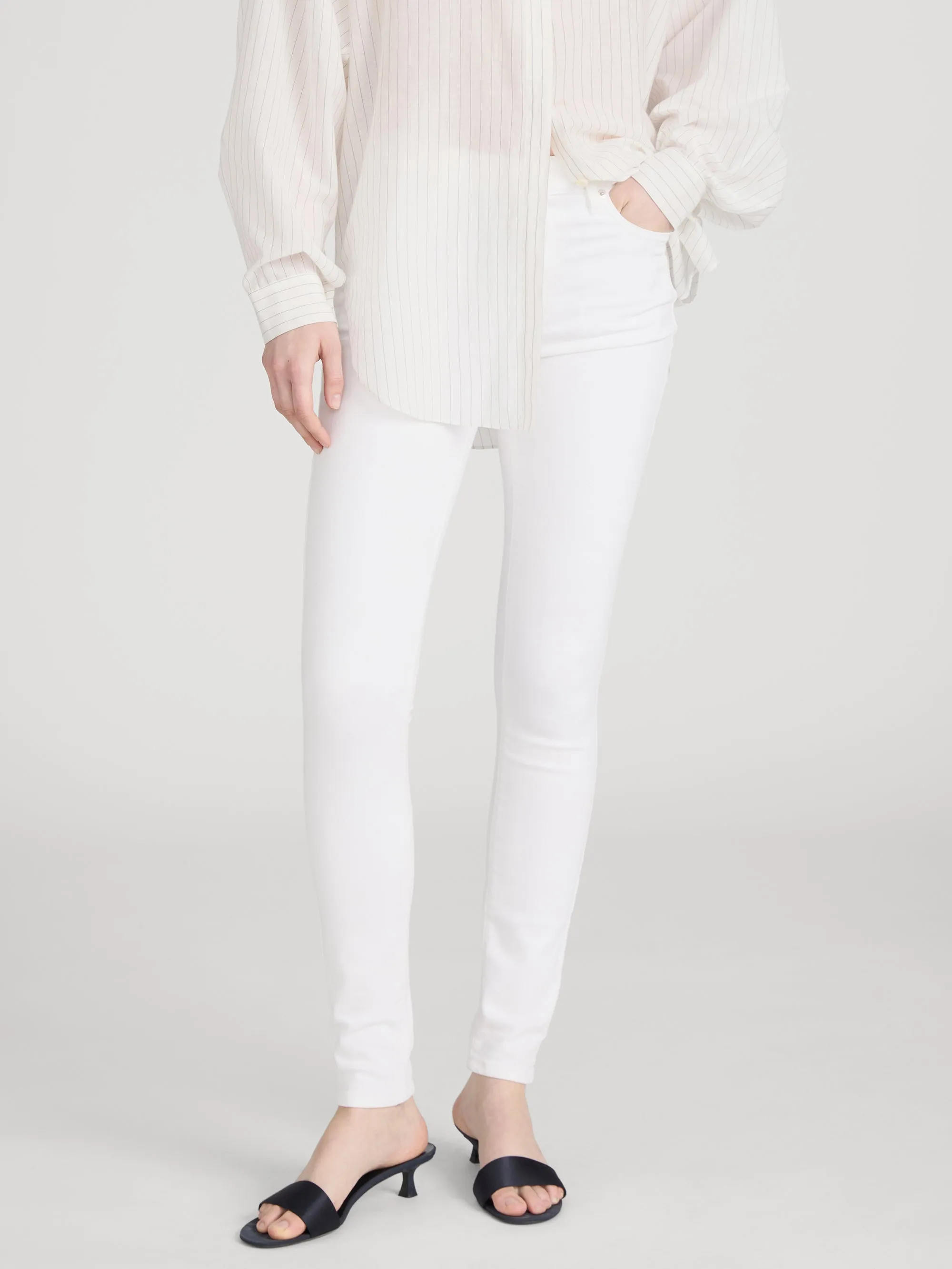 Le High Skinny -- White sold by Frame Denim product image thumbnail 3