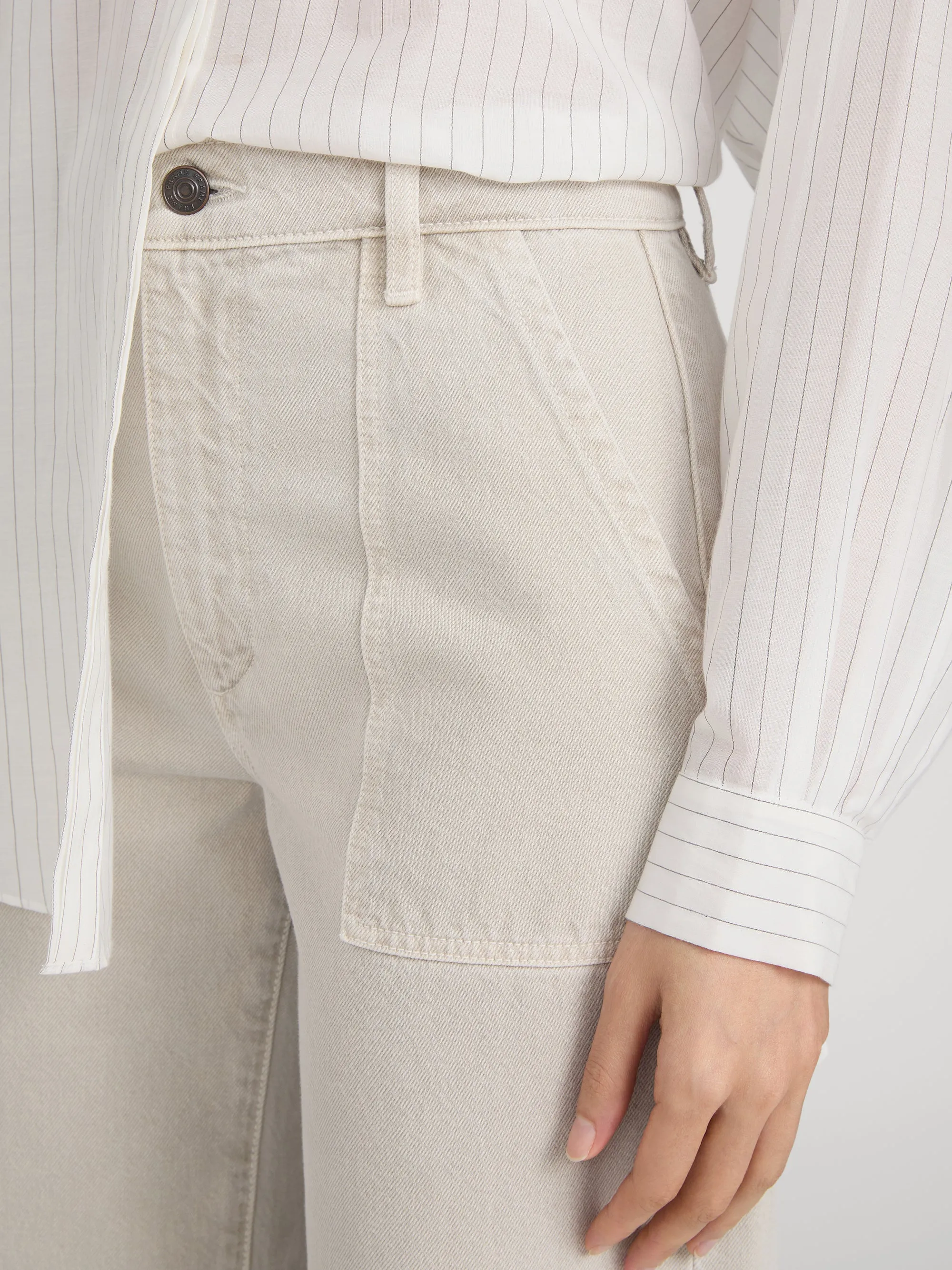 The Bow Cargo -- Flax sold by Frame Denim product image thumbnail 5