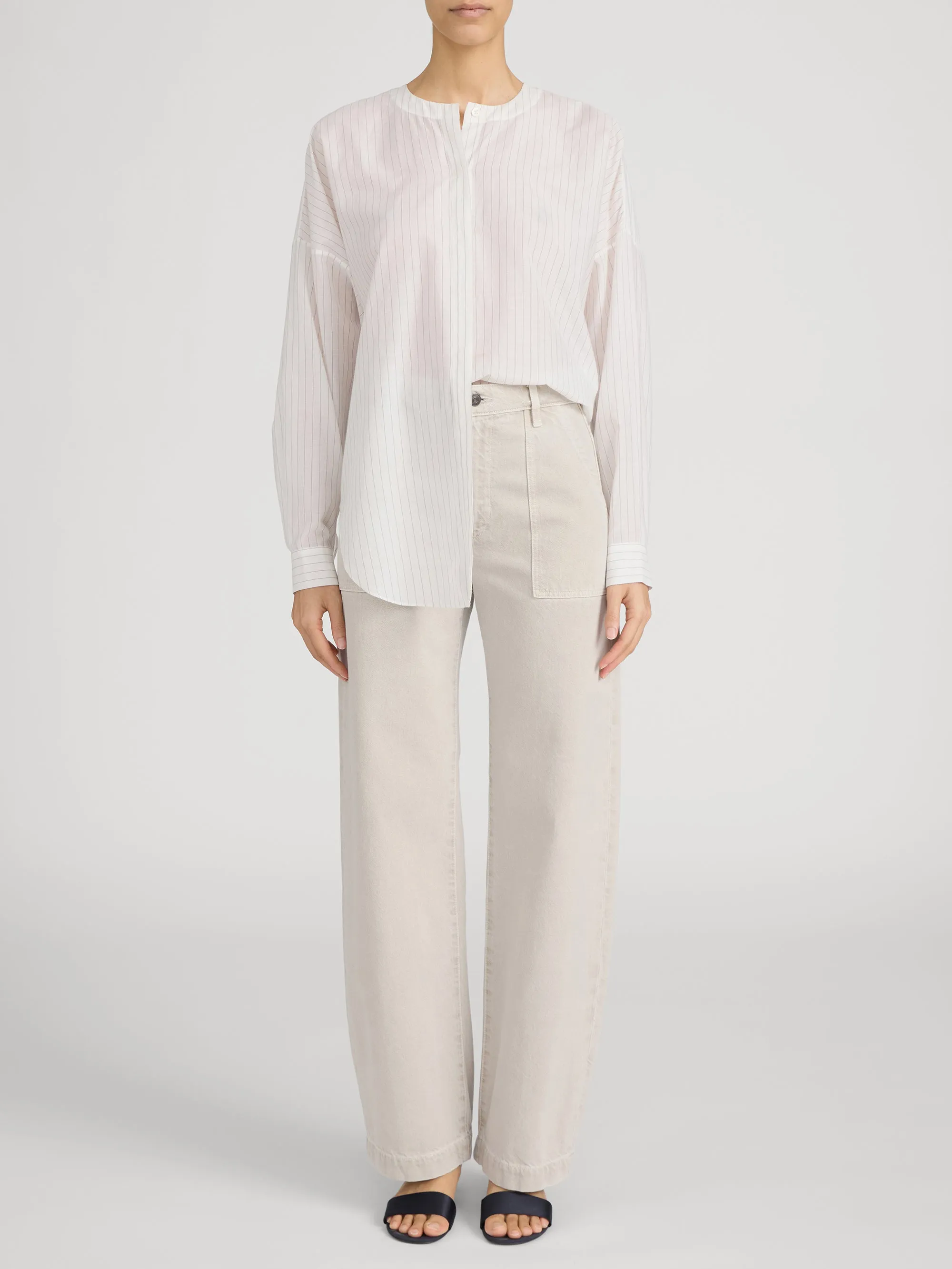 The Bow Cargo -- Flax sold by Frame Denim product image thumbnail 2