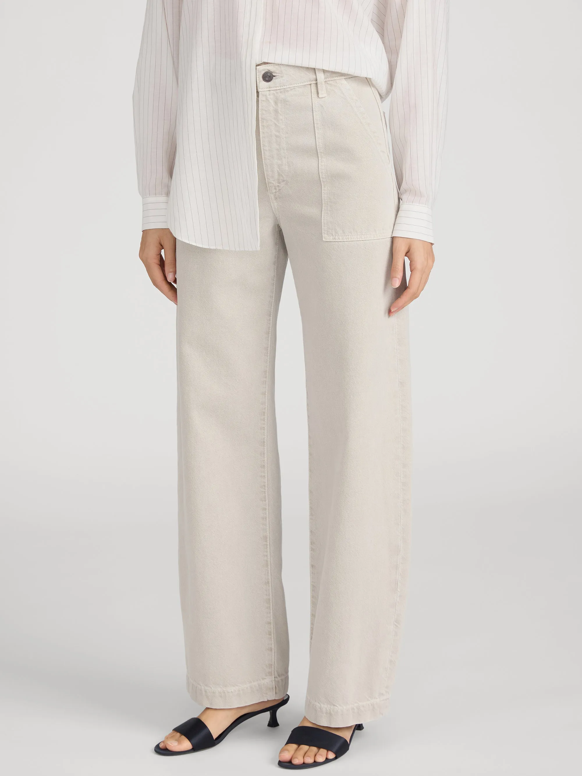 The Bow Cargo -- Flax sold by Frame Denim product image thumbnail 4