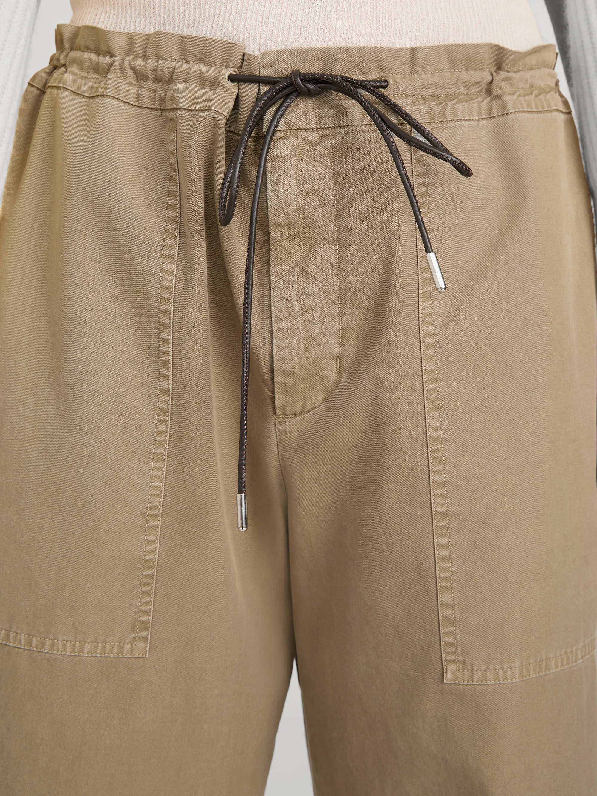 The Gallery Pant -- Army sold by Frame Denim product image thumbnail 5