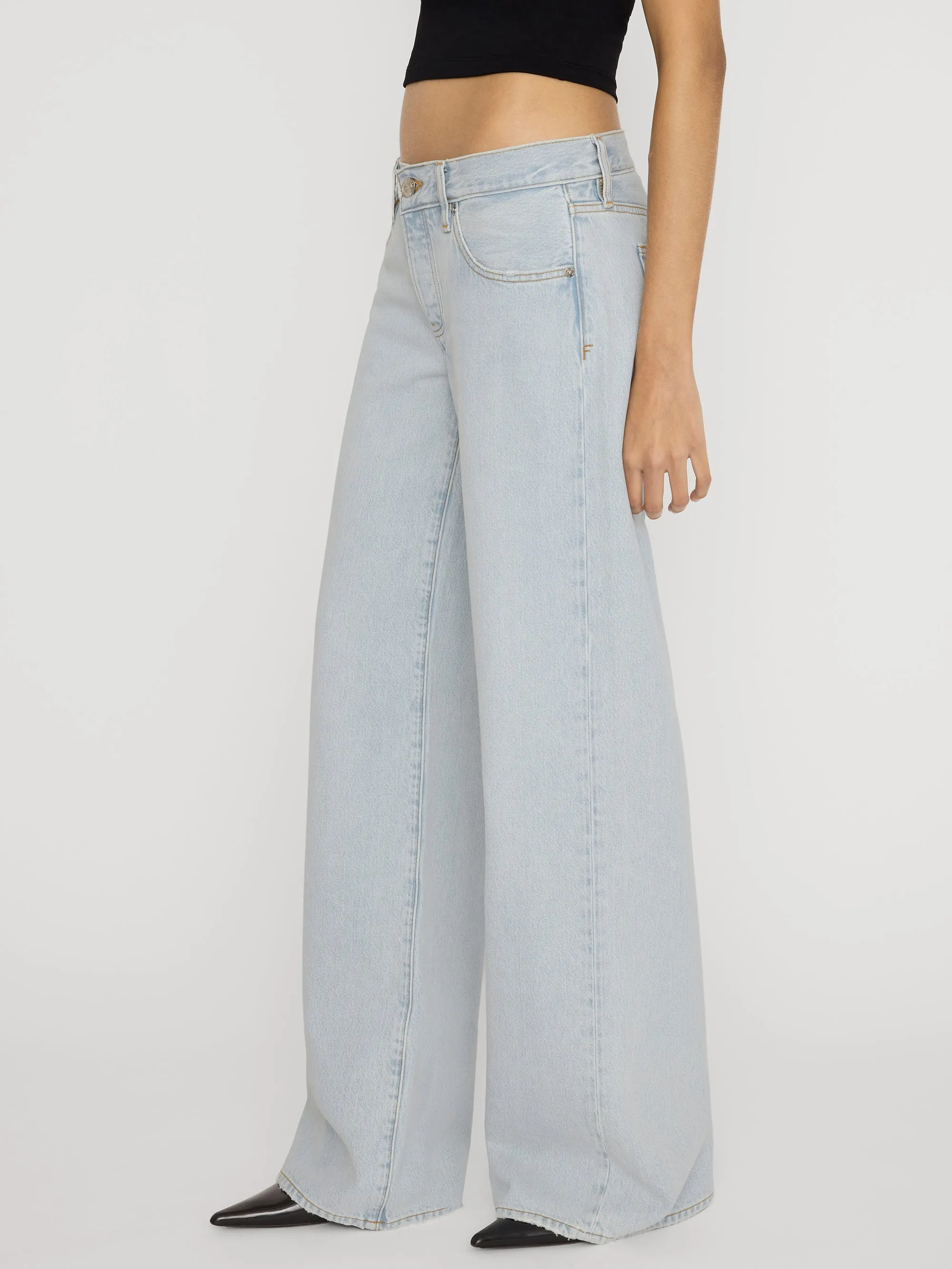 The Leo -- Piscine sold by Frame Denim product image thumbnail 4