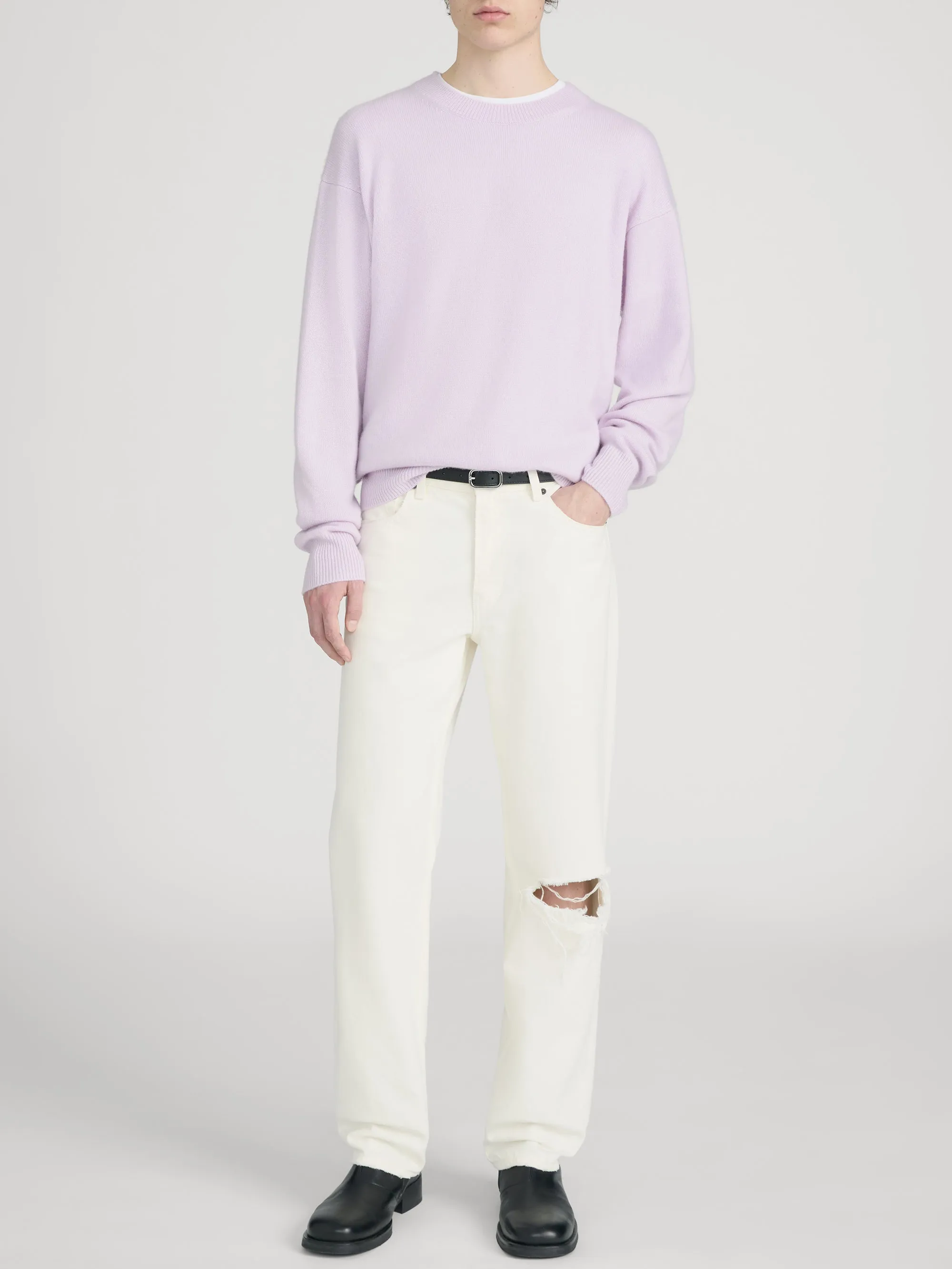 Lightweight Cashmere Crewneck -- Pale Purple sold by Frame Denim product image thumbnail 2