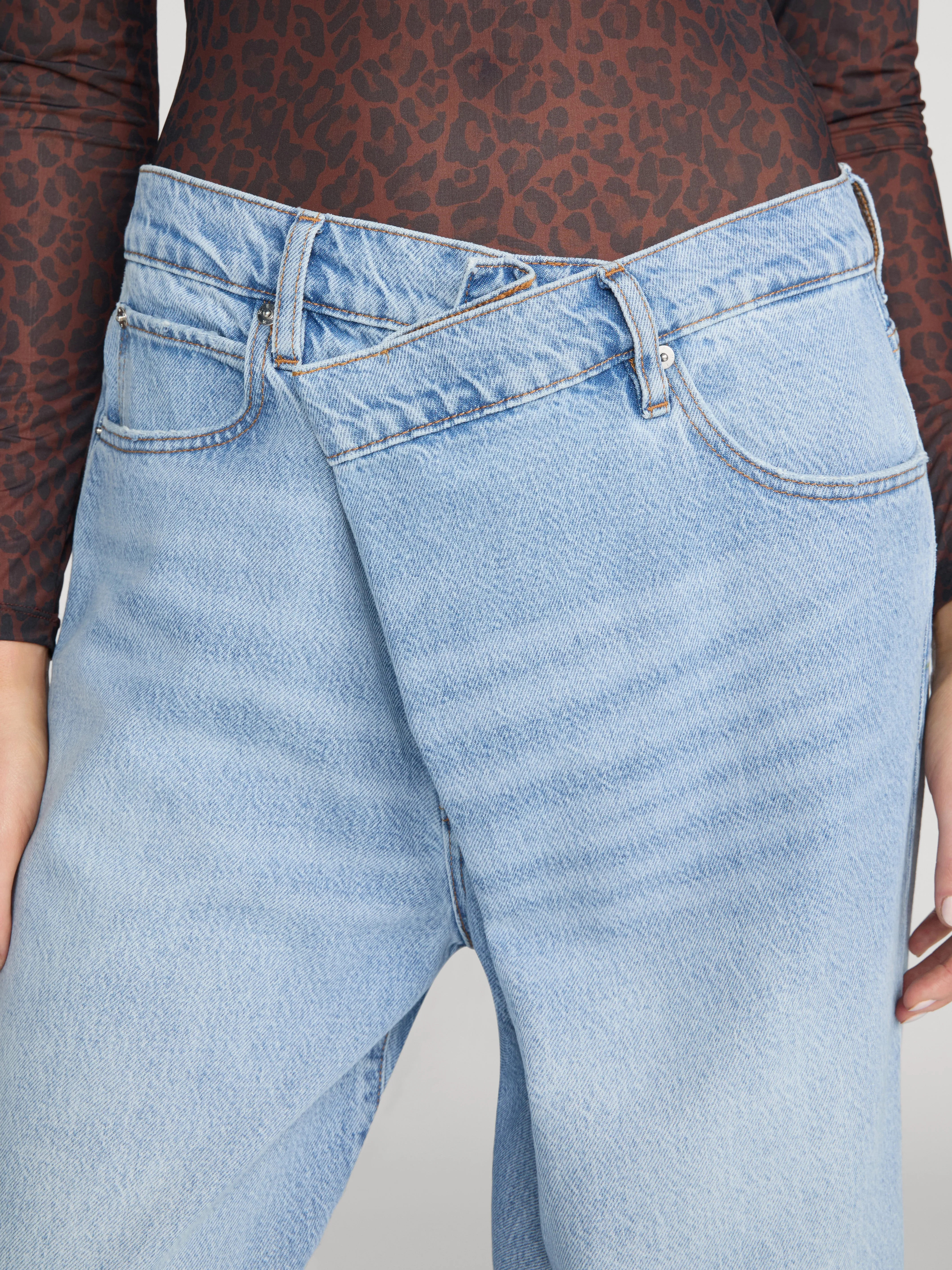 The Crossover Loose -- Dodger sold by Frame Denim product image thumbnail 5