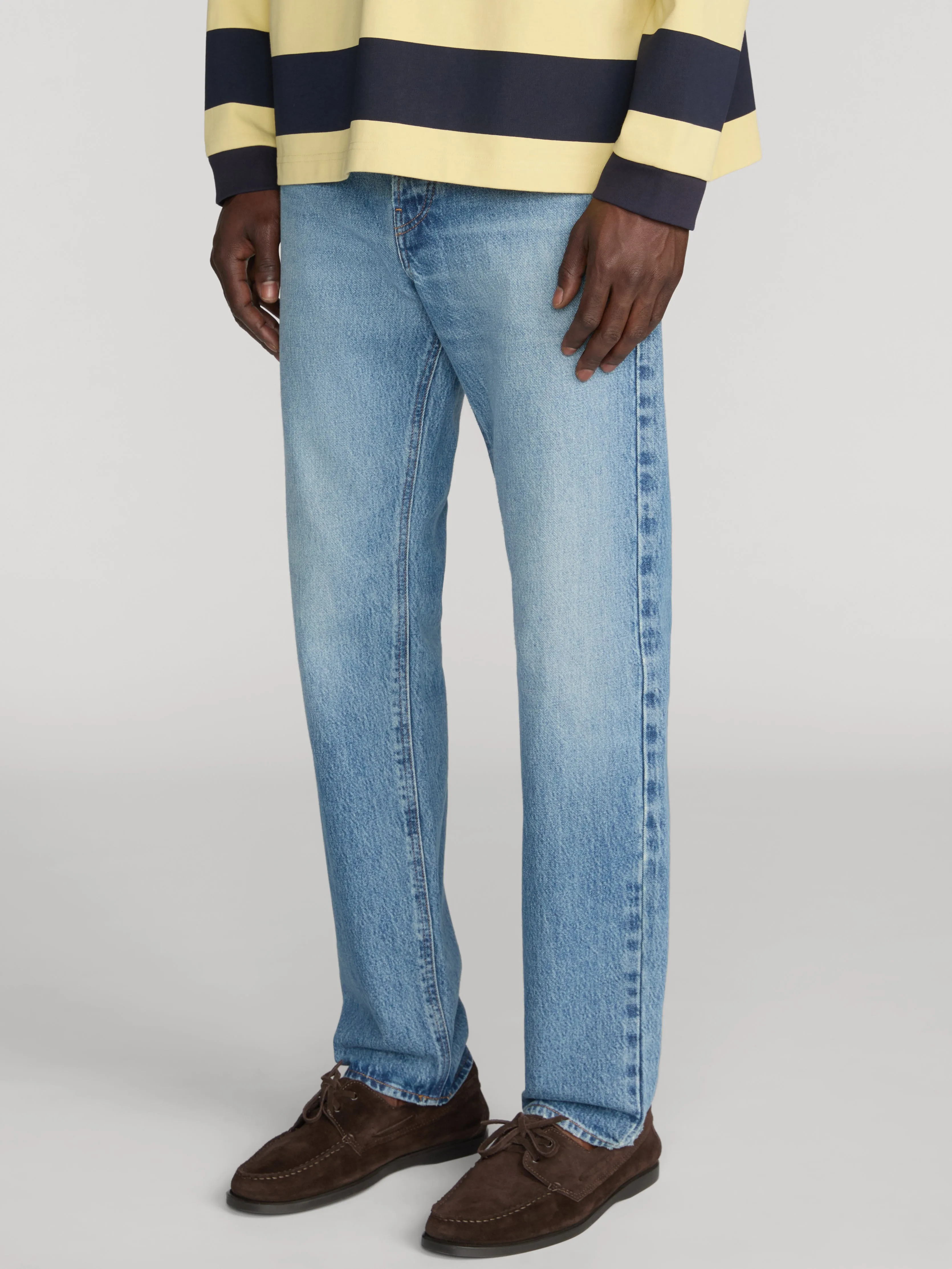 Sotheby's Straight Jean -- Driven sold by Frame Denim product image thumbnail 4