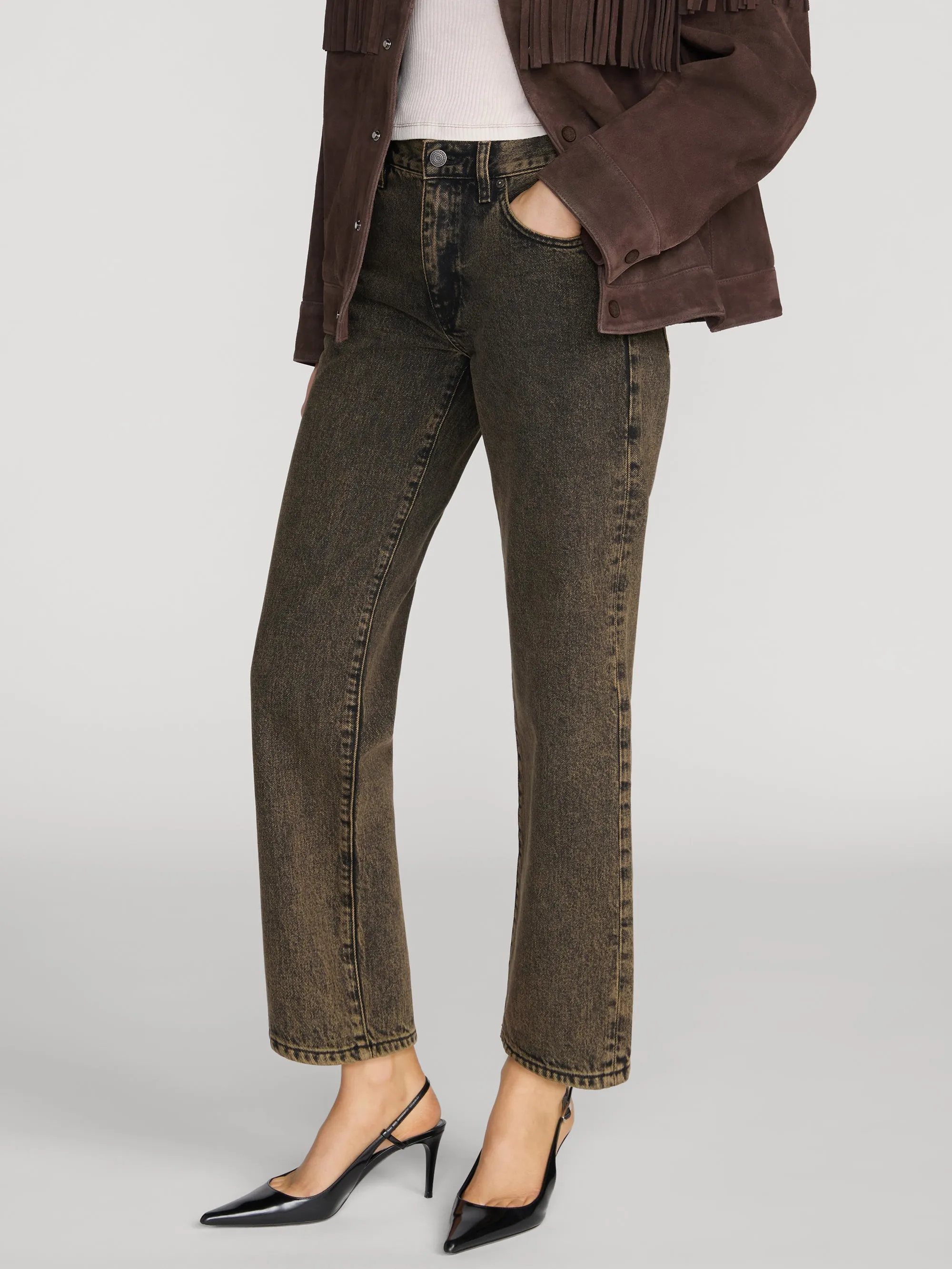 The Hang -- Dune Oxide sold by Frame Denim product image thumbnail 4