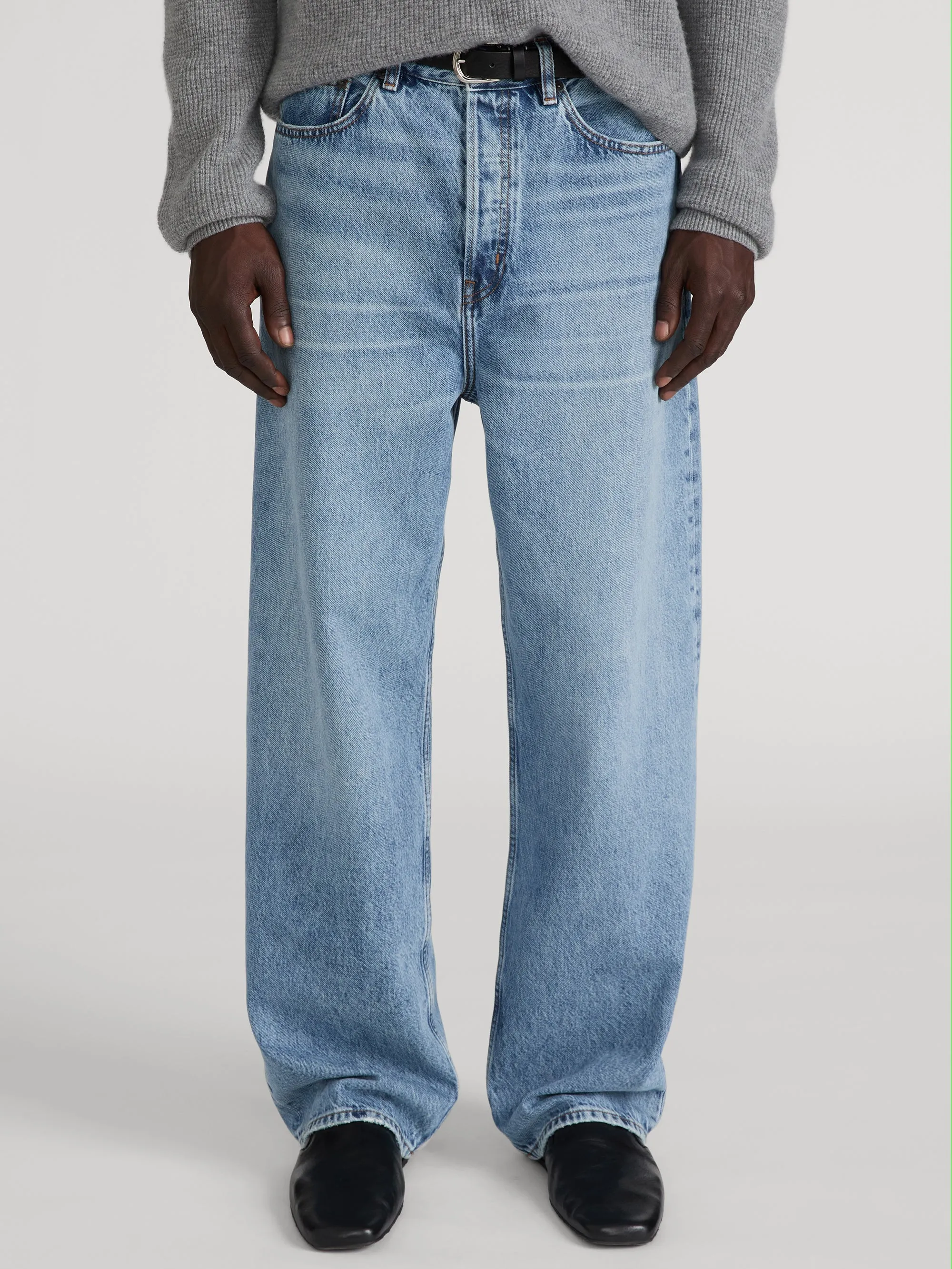 The Baggy Jean -- Evoke sold by Frame Denim product image thumbnail 3